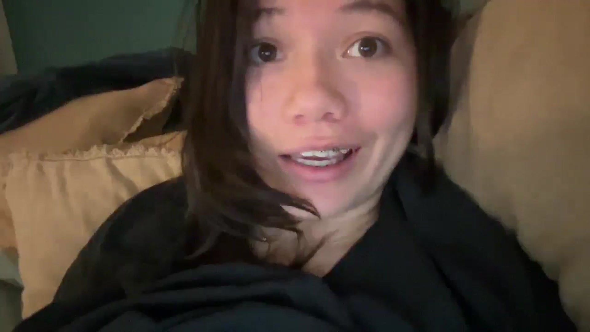 Gallery image thumbnail from sprinkles's myfreecams stream on, 03/08/2026, 24:00 image 6 of 20