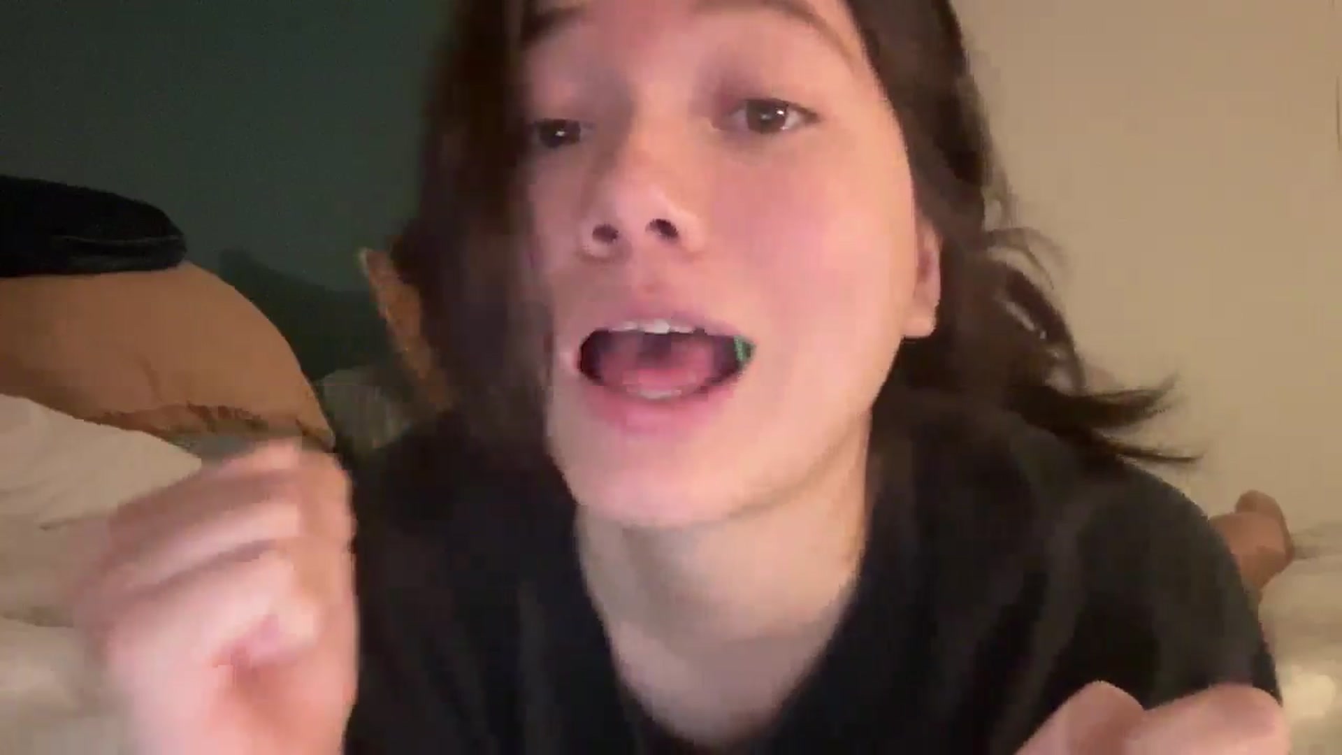 Gallery image thumbnail from sprinkles's myfreecams stream on, 03/09/2026, 22:06 image 19 of 20