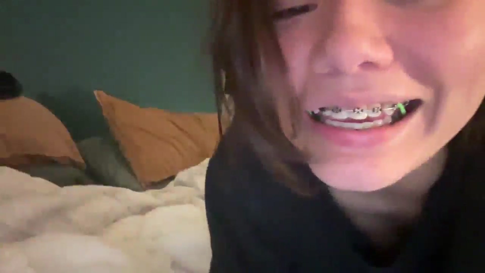 Gallery image thumbnail from sprinkles's myfreecams stream on, 03/09/2026, 22:06 image 20 of 20