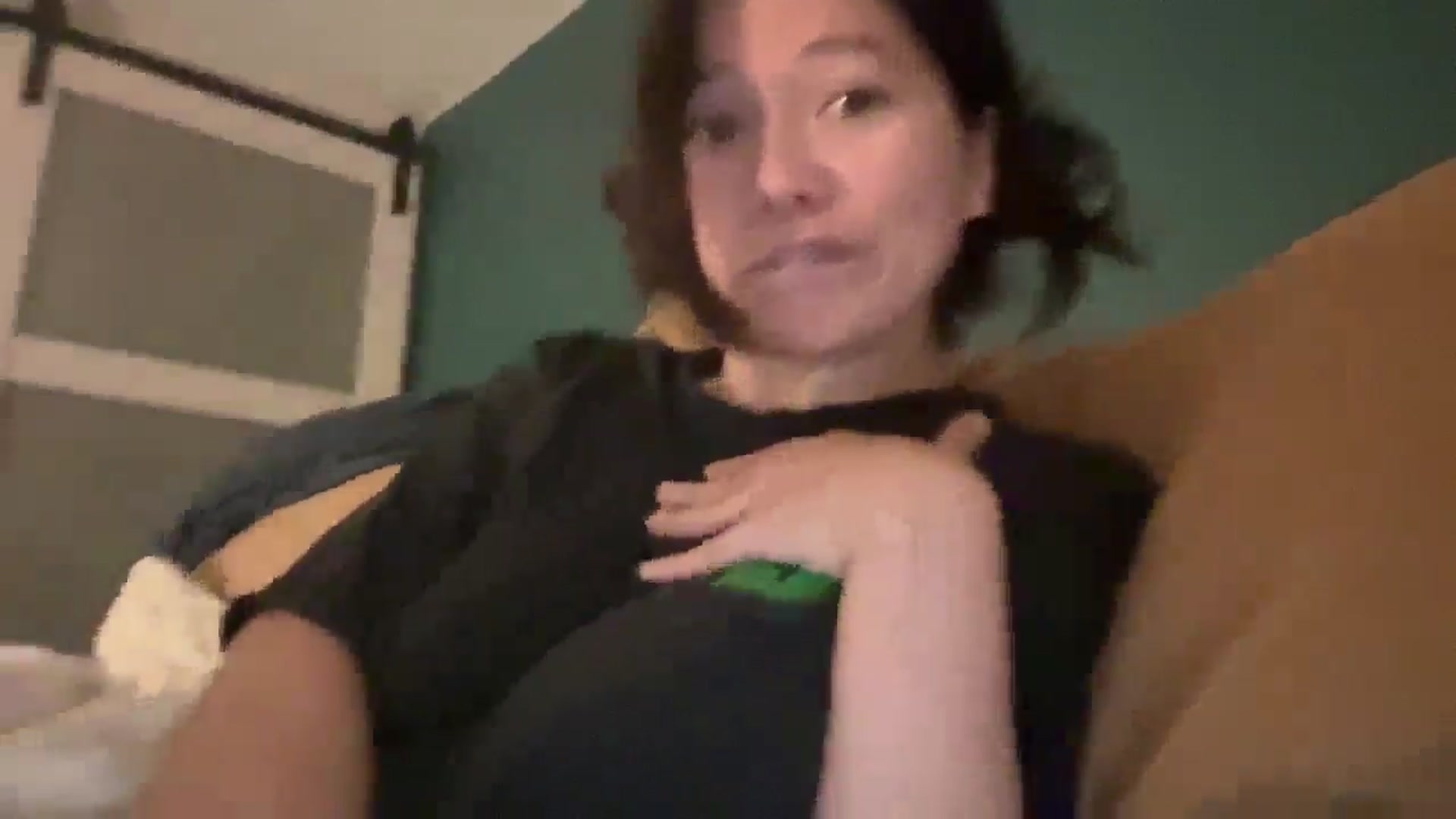 Gallery image thumbnail from sprinkles's myfreecams stream on, 03/09/2026, 22:06 image 2 of 20