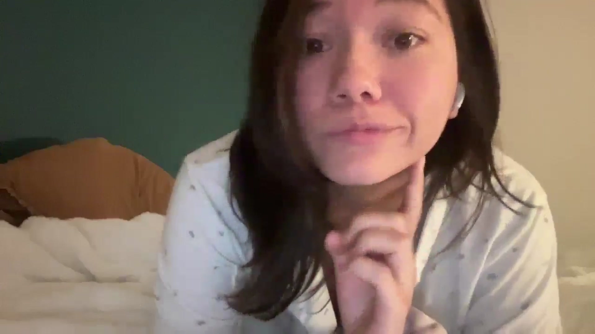 Gallery image thumbnail from sprinkles's myfreecams stream on, 03/11/2026, 21:28 image 8 of 20