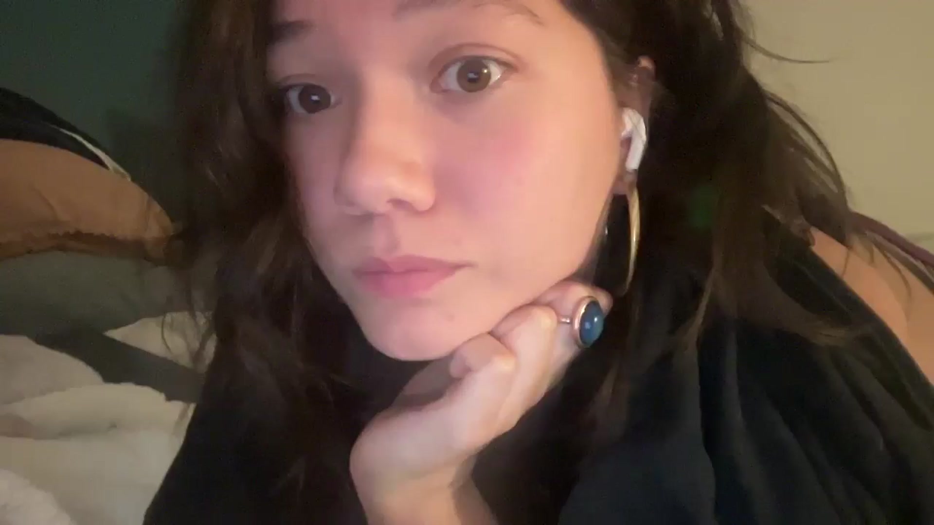 Gallery image thumbnail from sprinkles's myfreecams stream on, 03/17/2026, 06:57 image 12 of 20