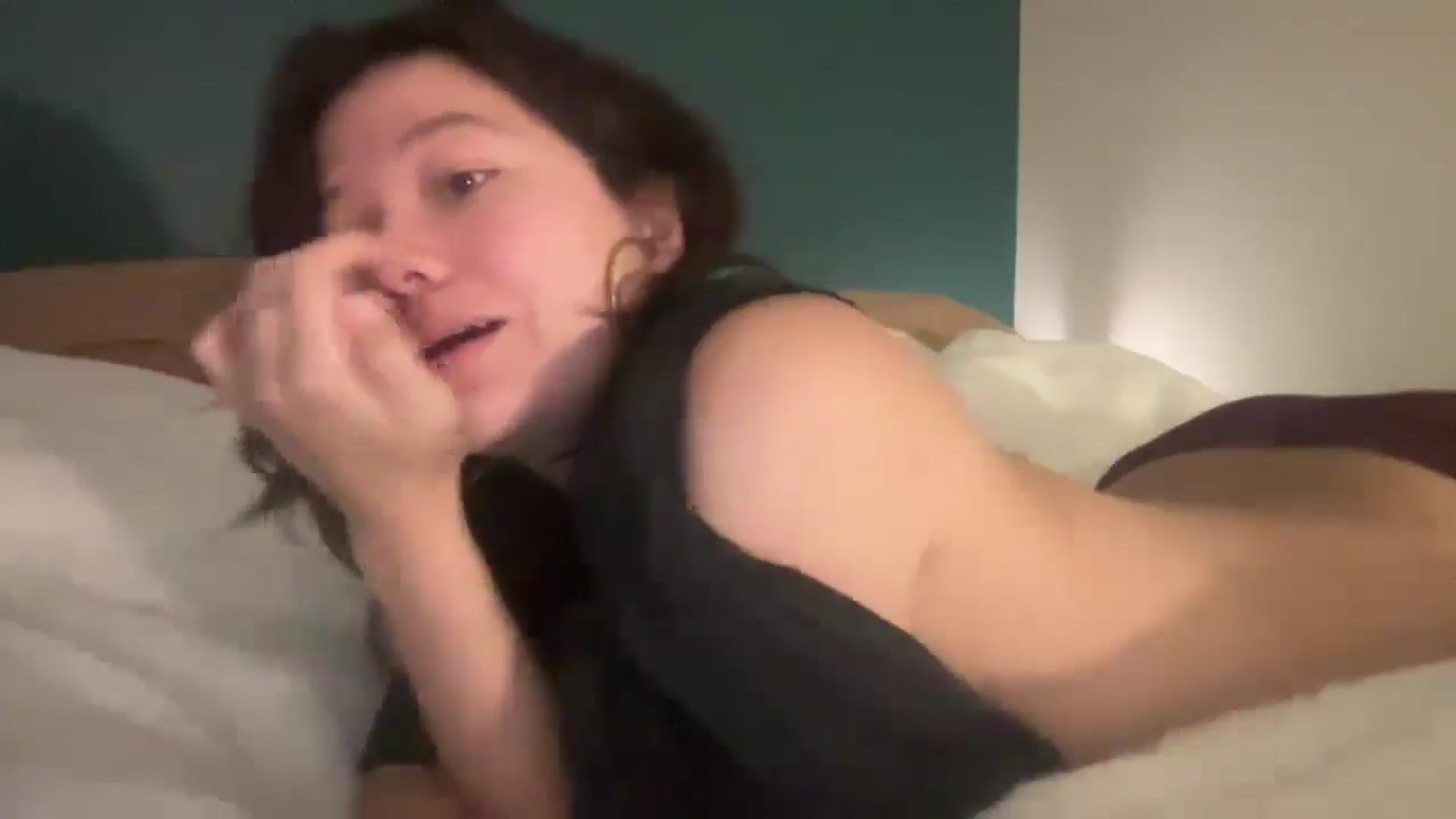 Gallery image thumbnail from sprinkles's myfreecams stream on, 03/22/2026, 19:04 image 13 of 20