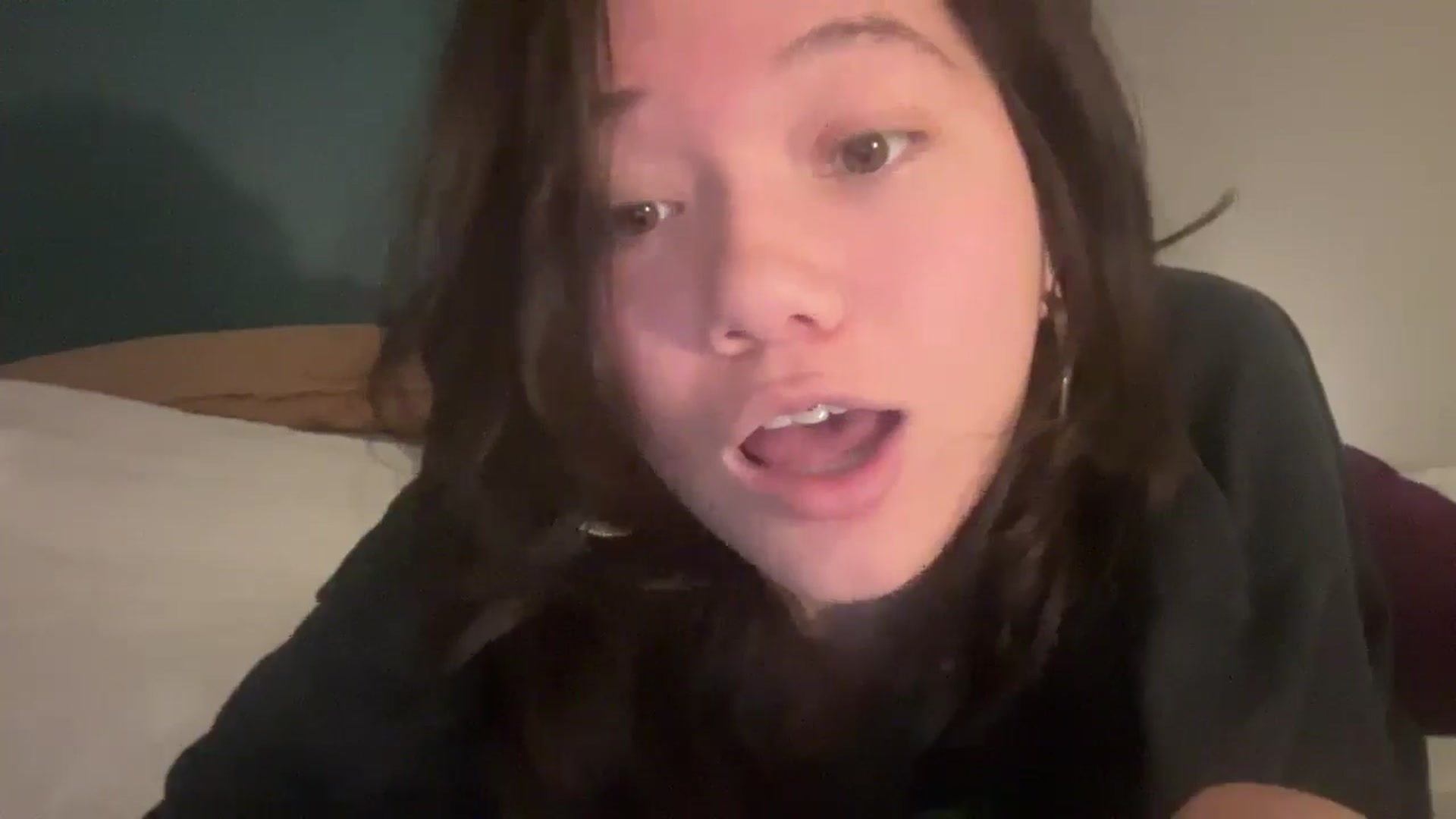 Gallery image thumbnail from sprinkles's myfreecams stream on, 03/22/2026, 19:59 image 3 of 20
