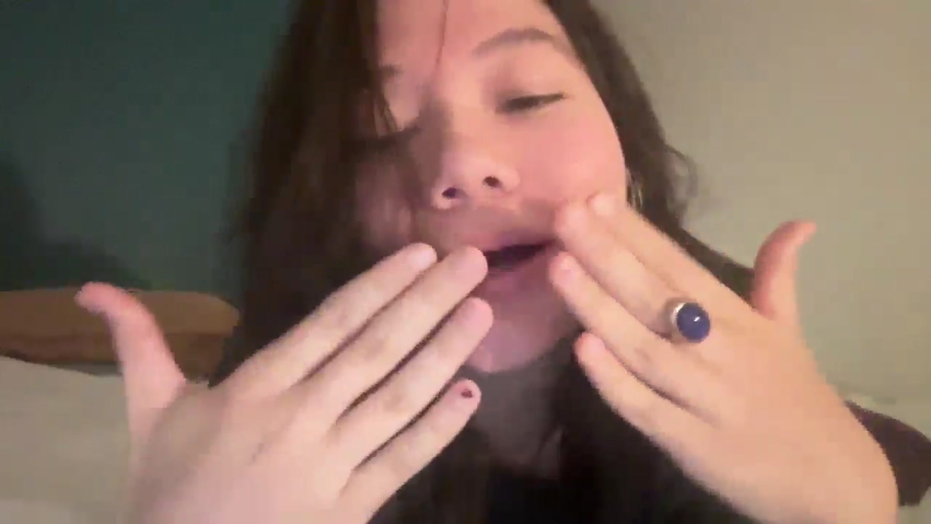 Gallery image thumbnail from sprinkles's myfreecams stream on, 03/22/2026, 19:59 image 16 of 20