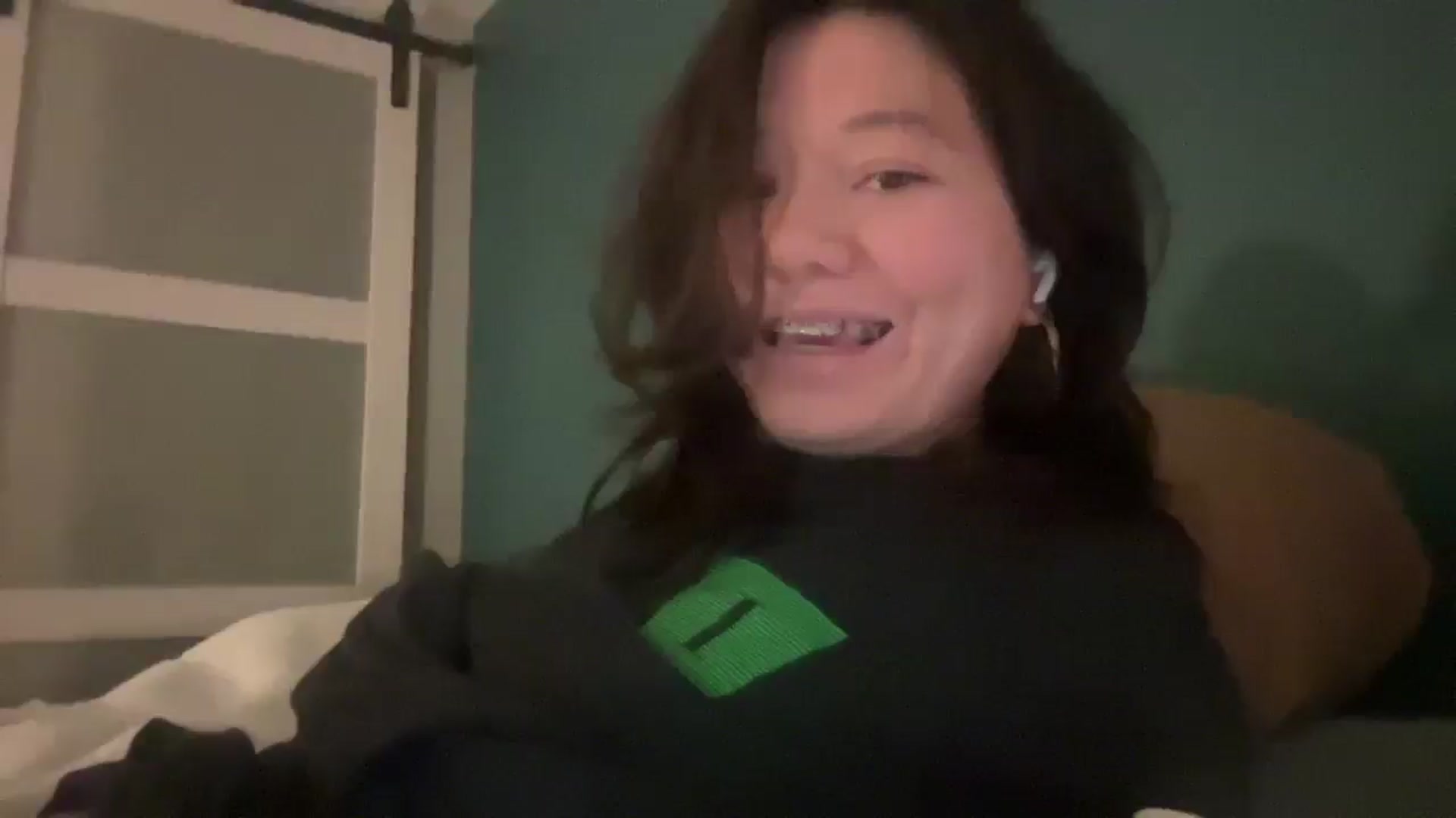 Gallery image thumbnail from sprinkles's myfreecams stream on, 03/22/2026, 19:59 image 19 of 20