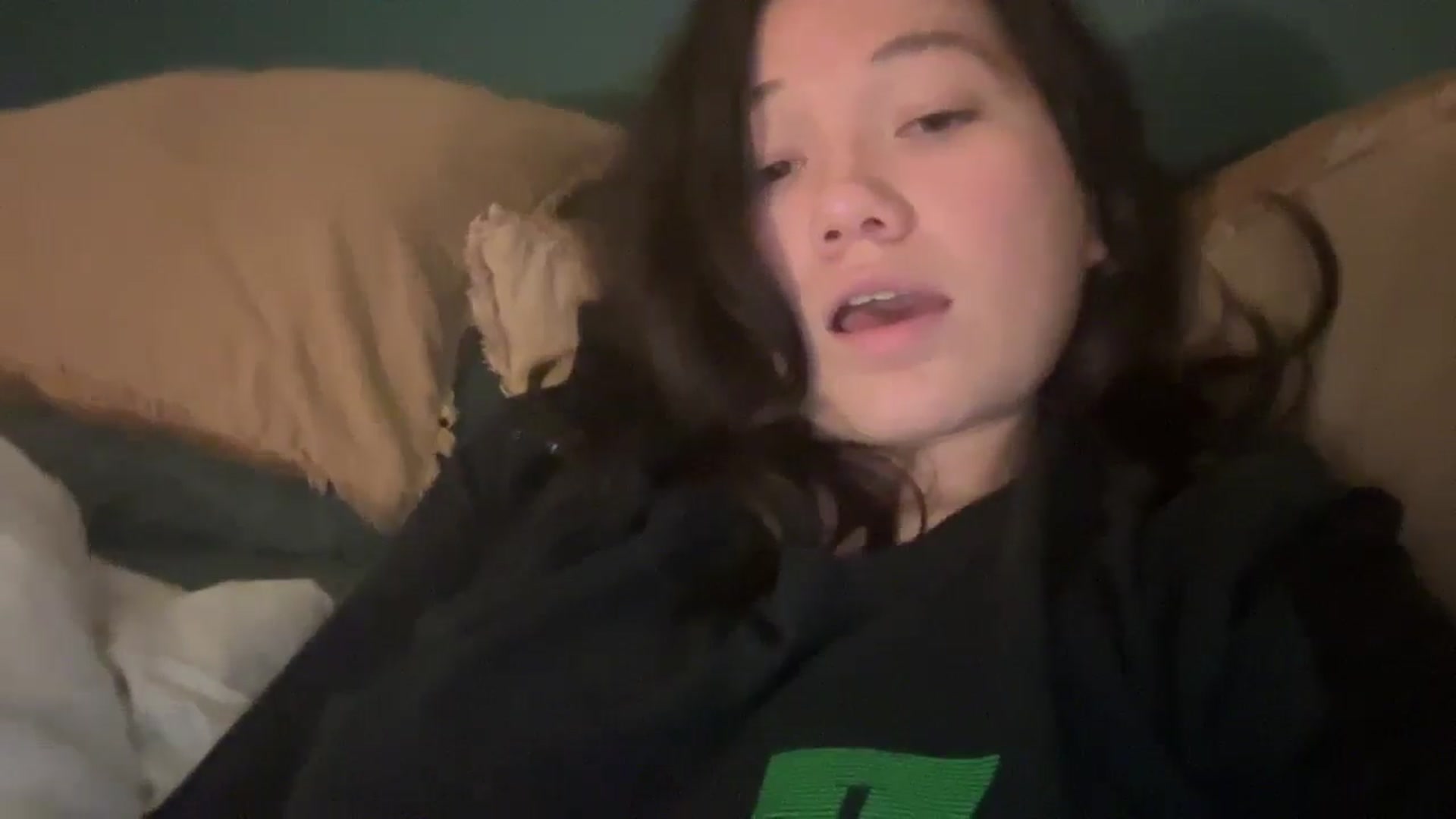 Gallery image thumbnail from sprinkles's myfreecams stream on, 03/31/2026, 10:30 image 20 of 20