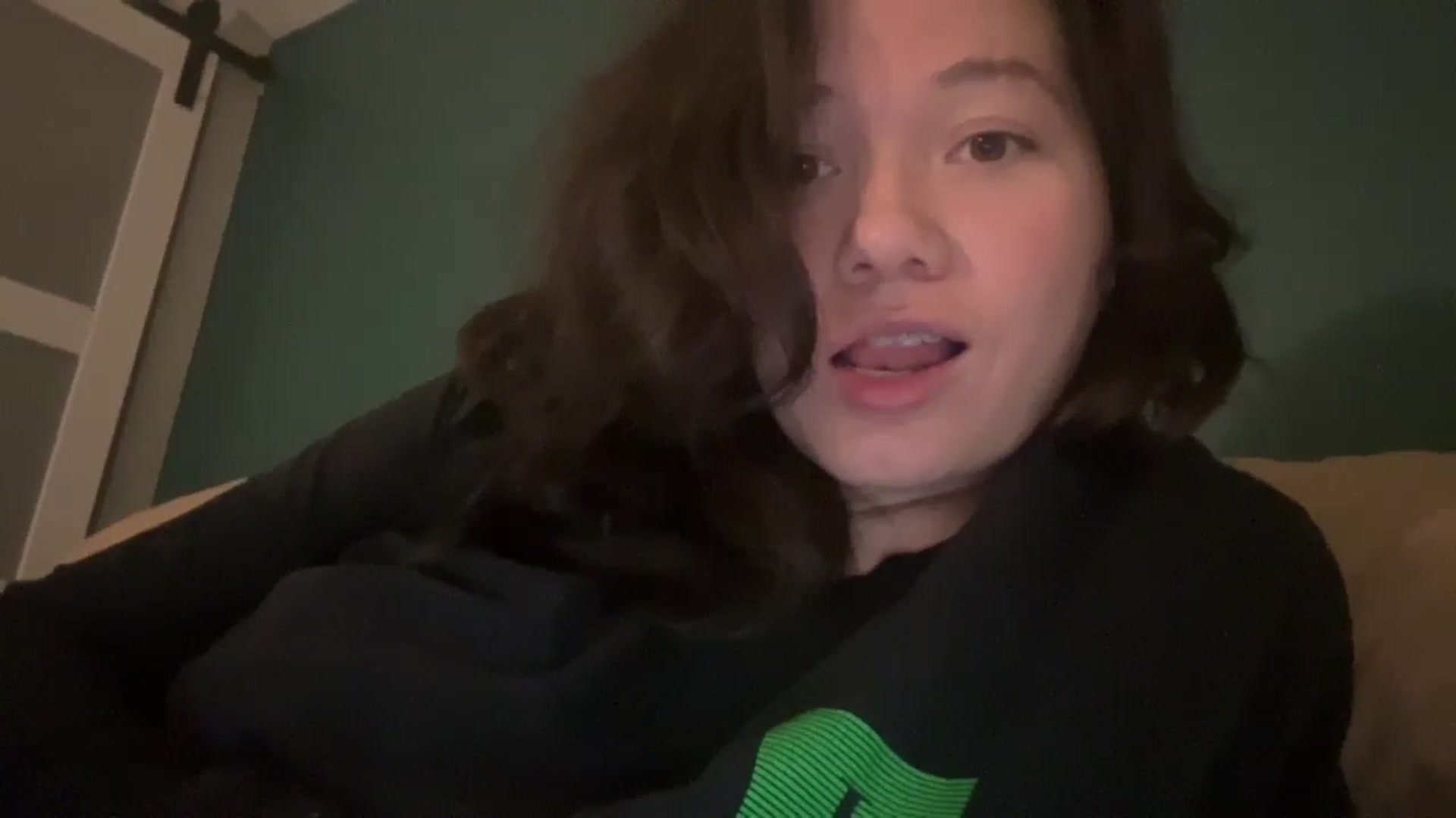 Gallery image thumbnail from sprinkles's myfreecams stream on, 03/31/2026, 10:30 image 3 of 20