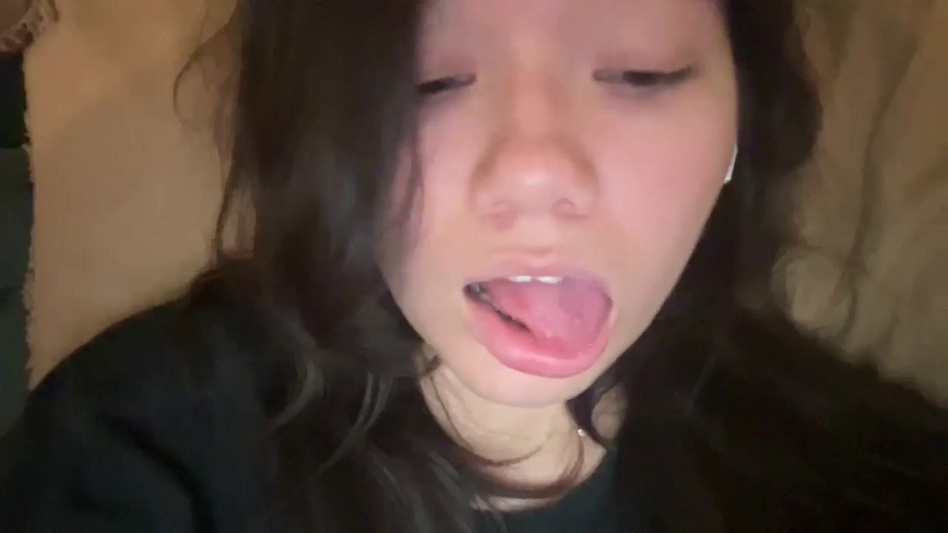 Gallery image thumbnail from sprinkles's myfreecams stream on, 04/02/2026, 10:45 image 18 of 20