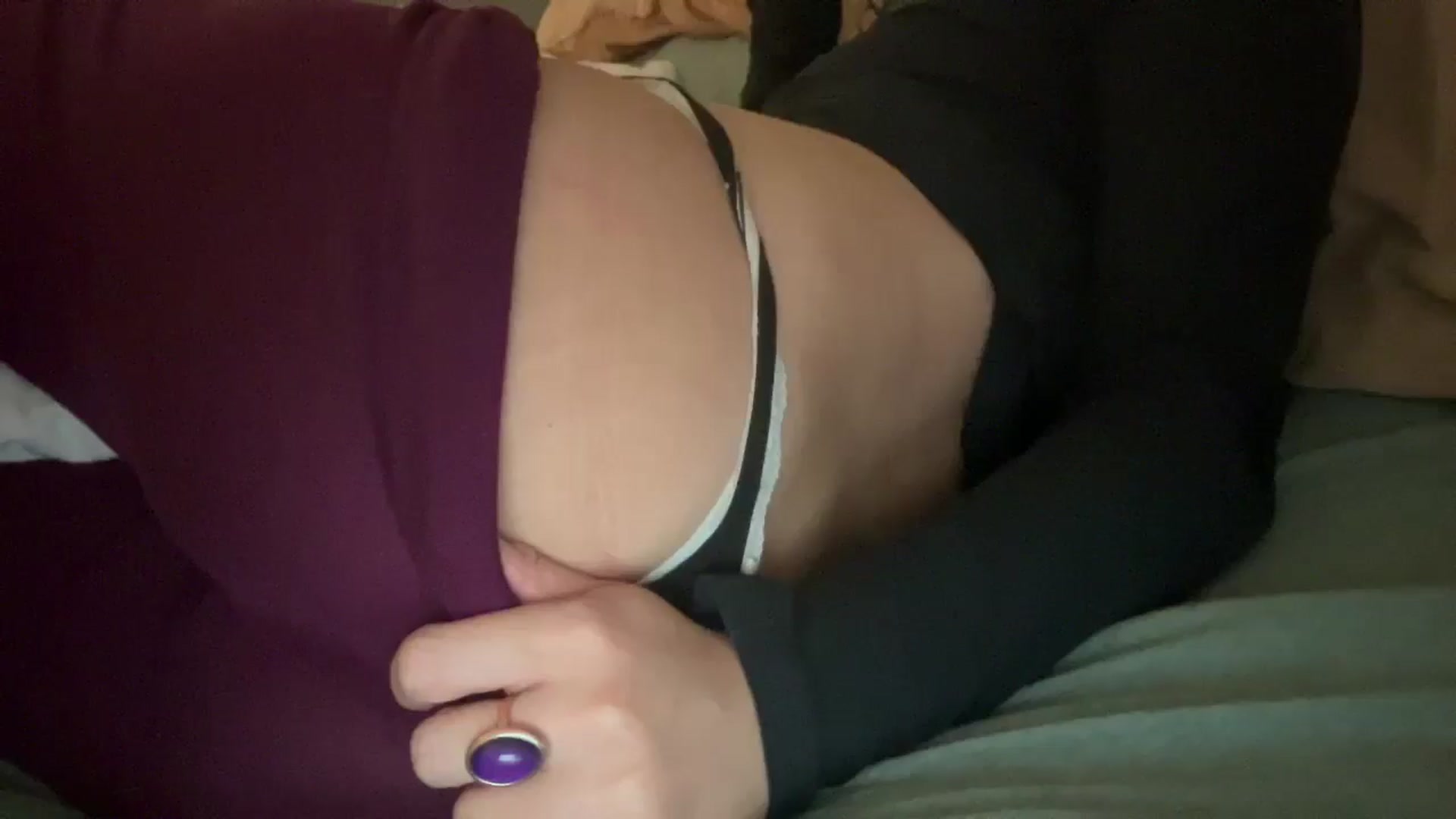 Gallery image thumbnail from sprinkles's myfreecams stream on, 04/13/2026, 07:45 image 12 of 20