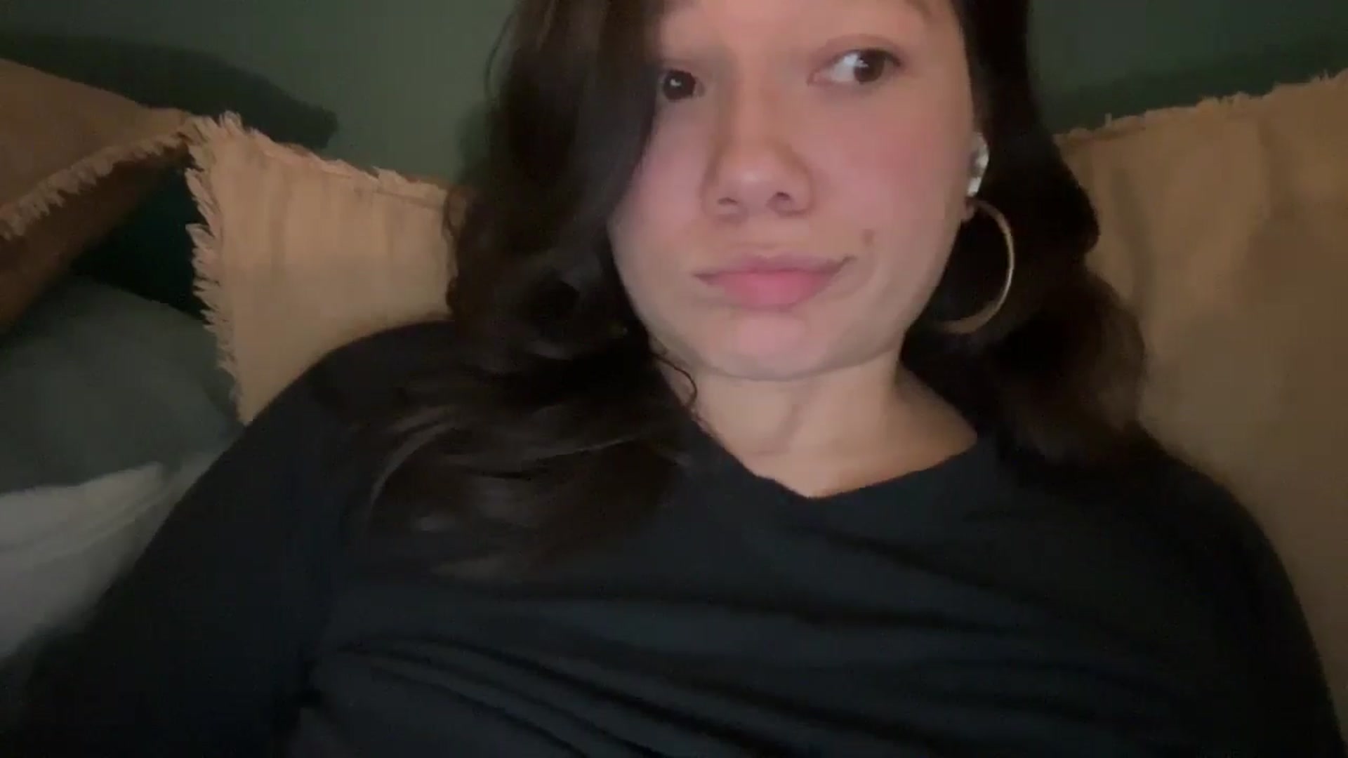 Gallery image thumbnail from sprinkles's myfreecams stream on, 04/13/2026, 07:45 image 15 of 20