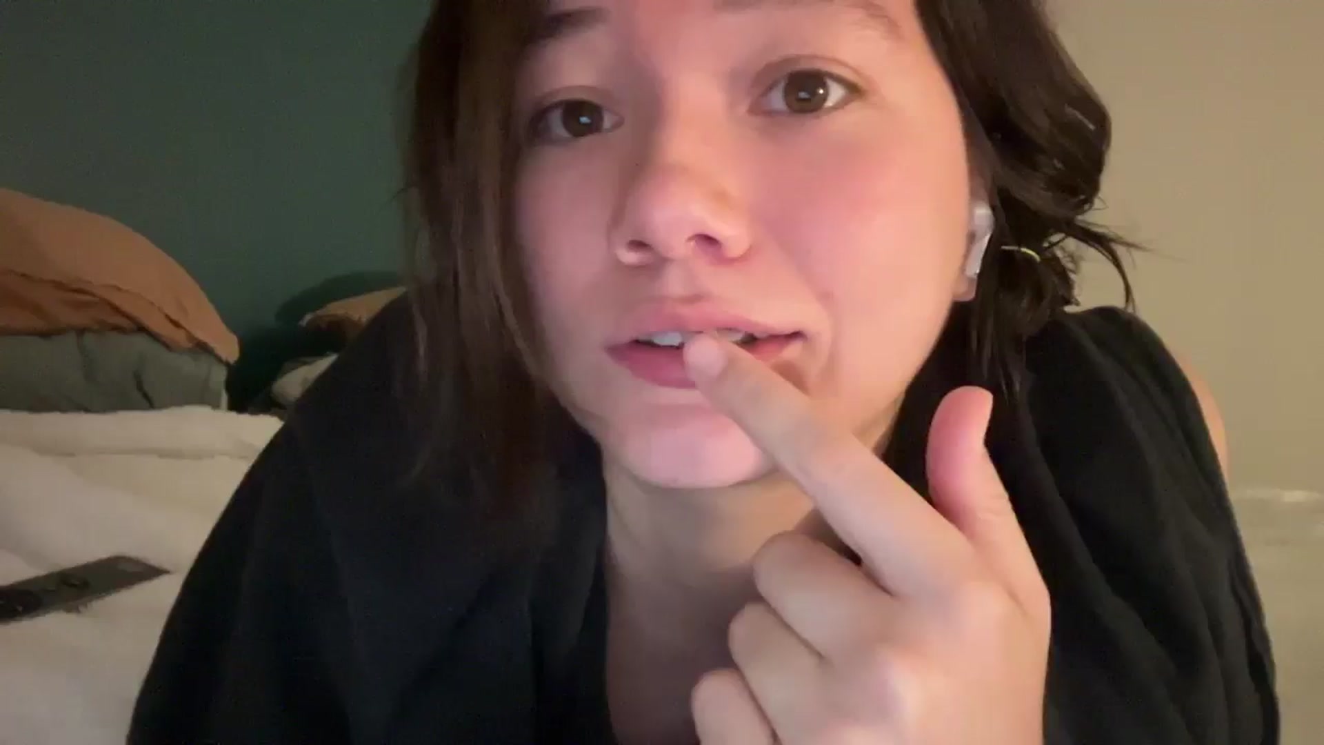 Gallery image thumbnail from sprinkles's myfreecams stream on, 04/14/2026, 08:55 image 1 of 20