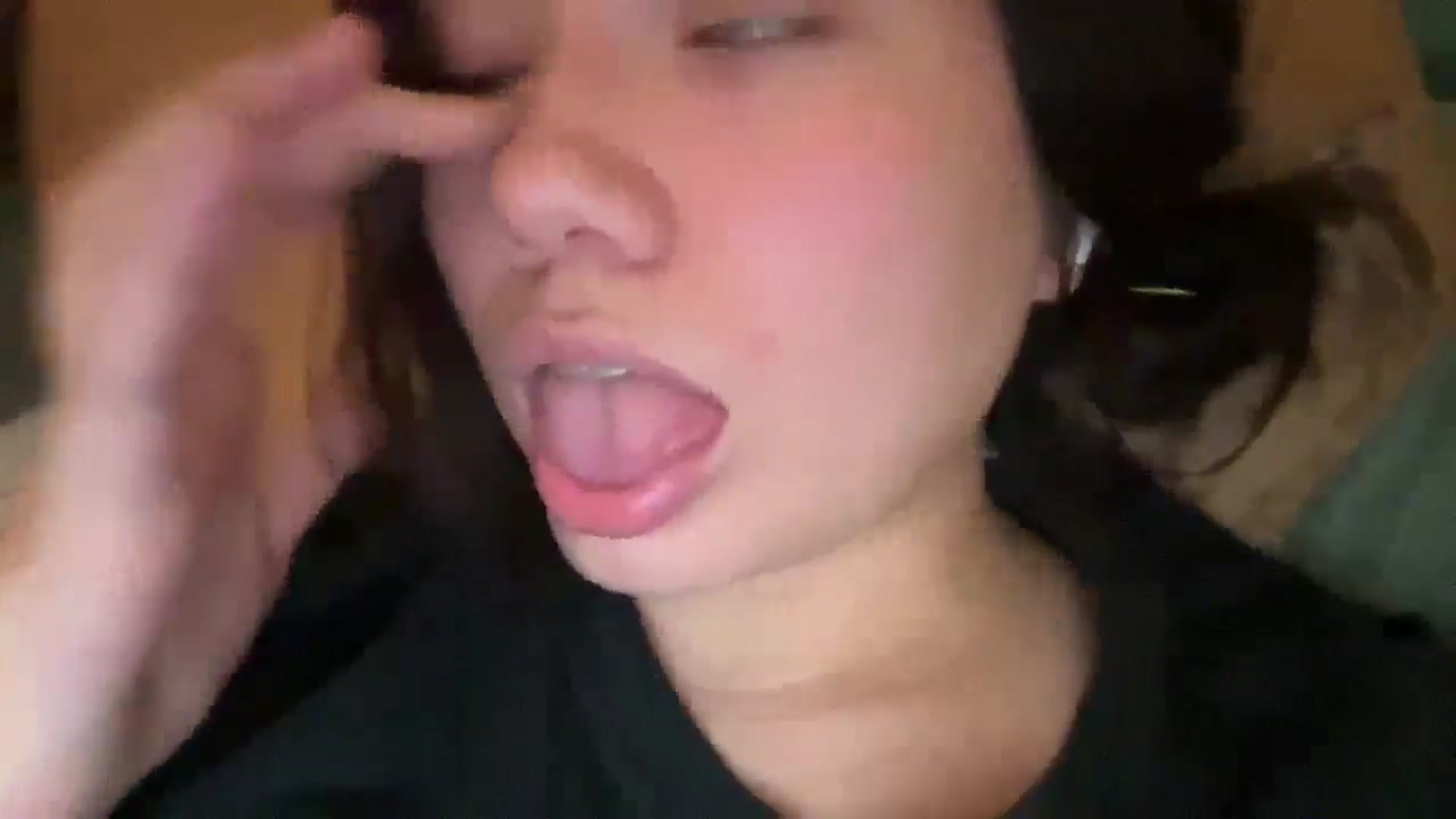 Gallery image thumbnail from sprinkles's myfreecams stream on, 04/14/2026, 08:55 image 5 of 20