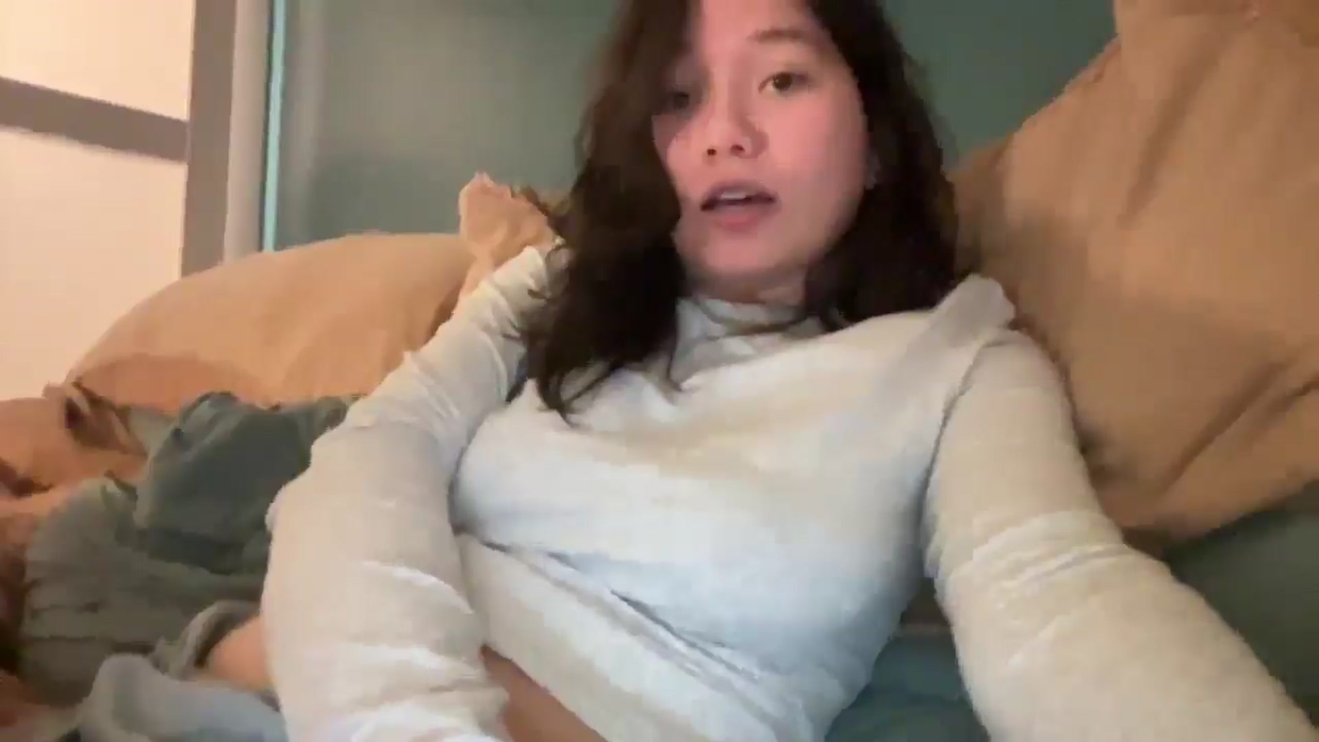 Gallery image thumbnail from sprinkles's myfreecams stream on, 04/21/2026, 04:06 image 16 of 20