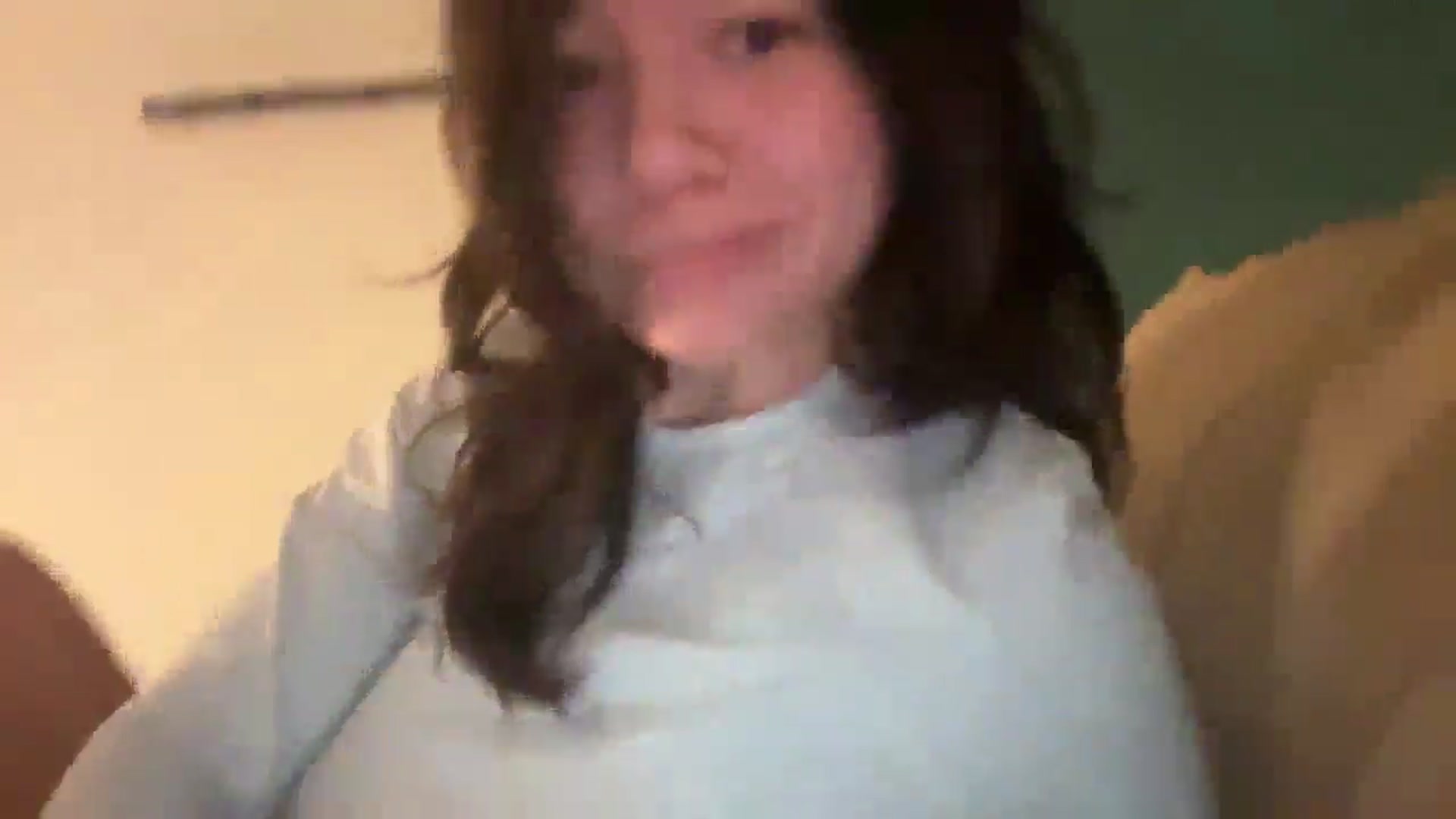 Gallery image thumbnail from sprinkles's myfreecams stream on, 04/21/2026, 19:26 image 4 of 20