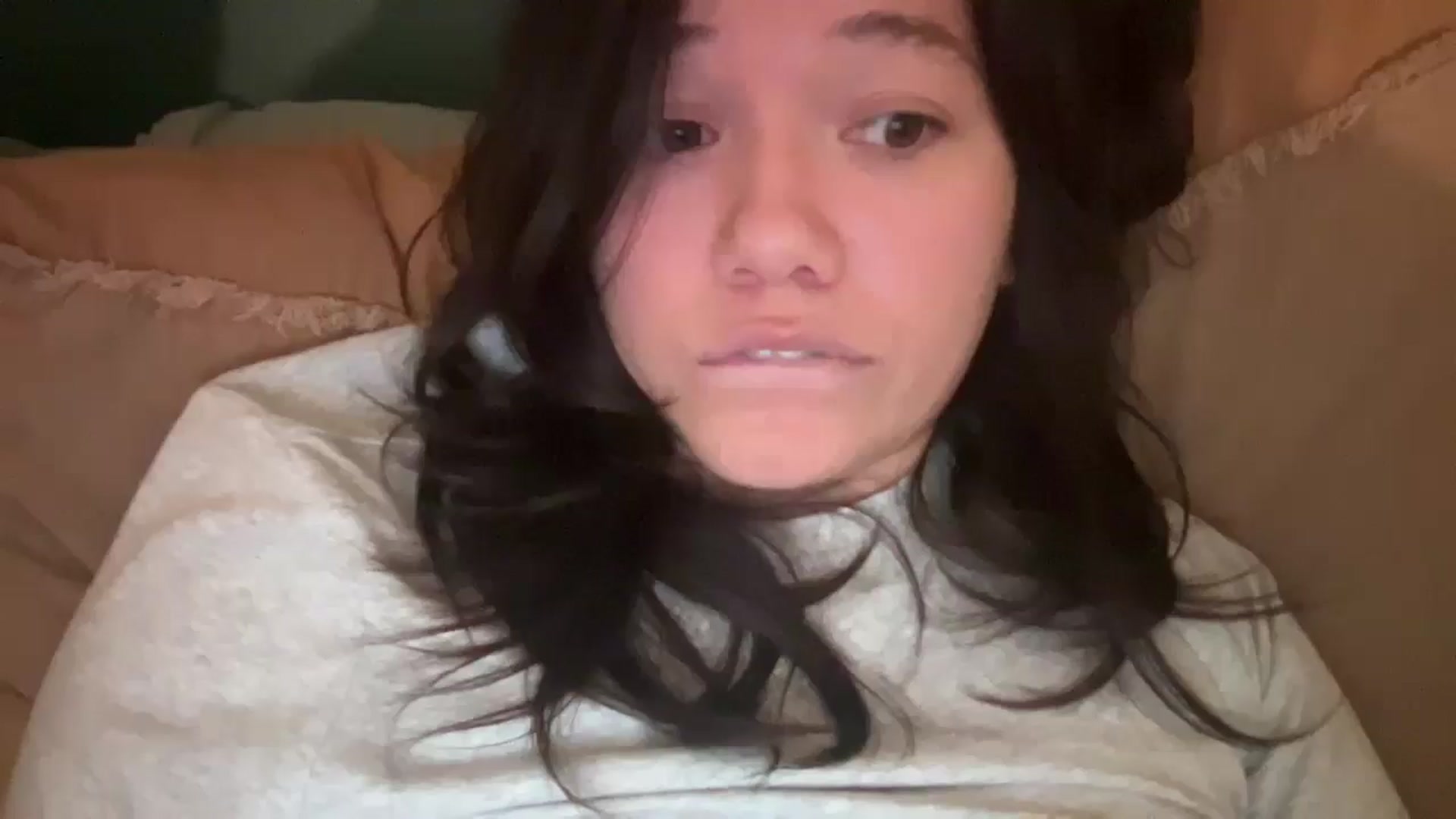 Gallery image thumbnail from sprinkles's myfreecams stream on, 04/21/2026, 20:06 image 15 of 20