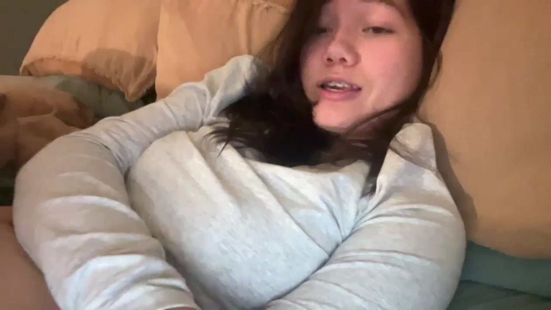 Gallery image thumbnail from sprinkles's myfreecams stream on, 04/21/2026, 20:06 image 10 of 20