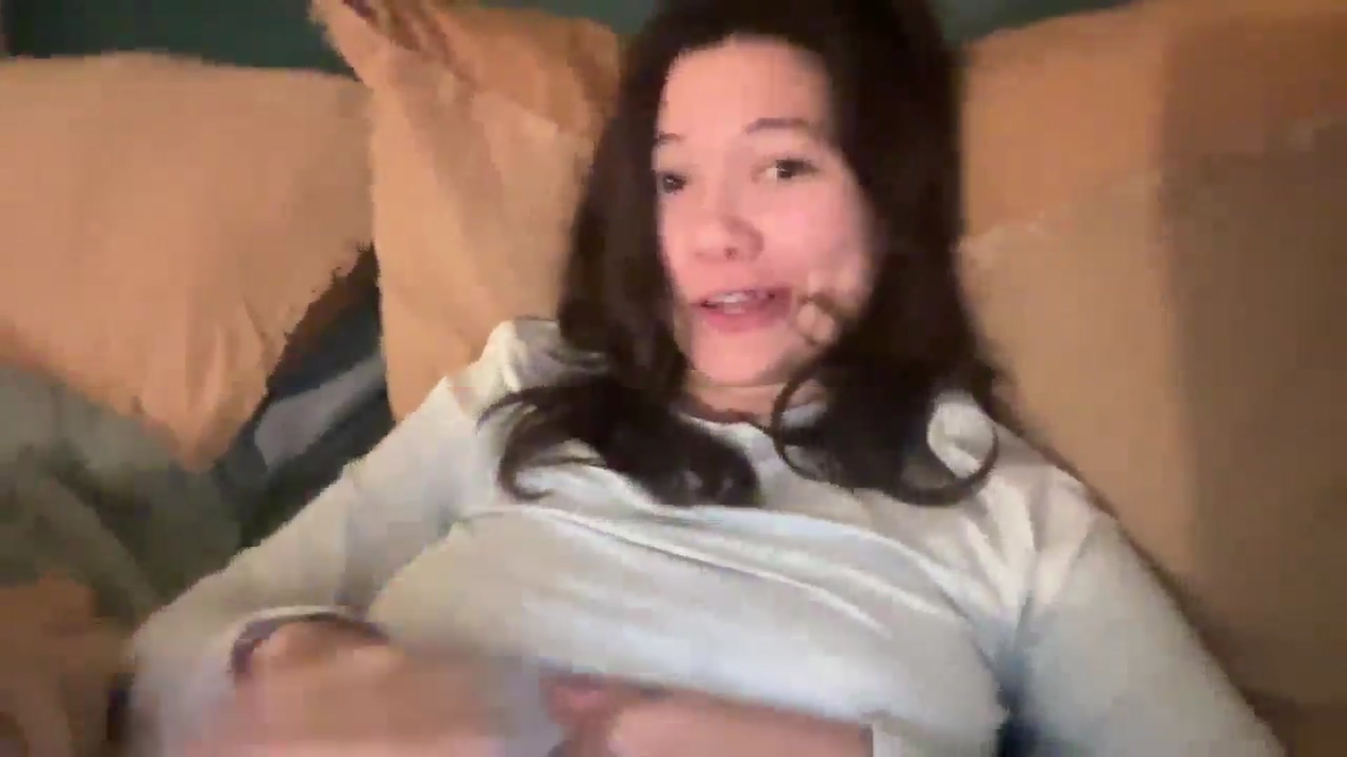 Gallery image thumbnail from sprinkles's myfreecams stream on, 04/22/2026, 08:53 image 4 of 20