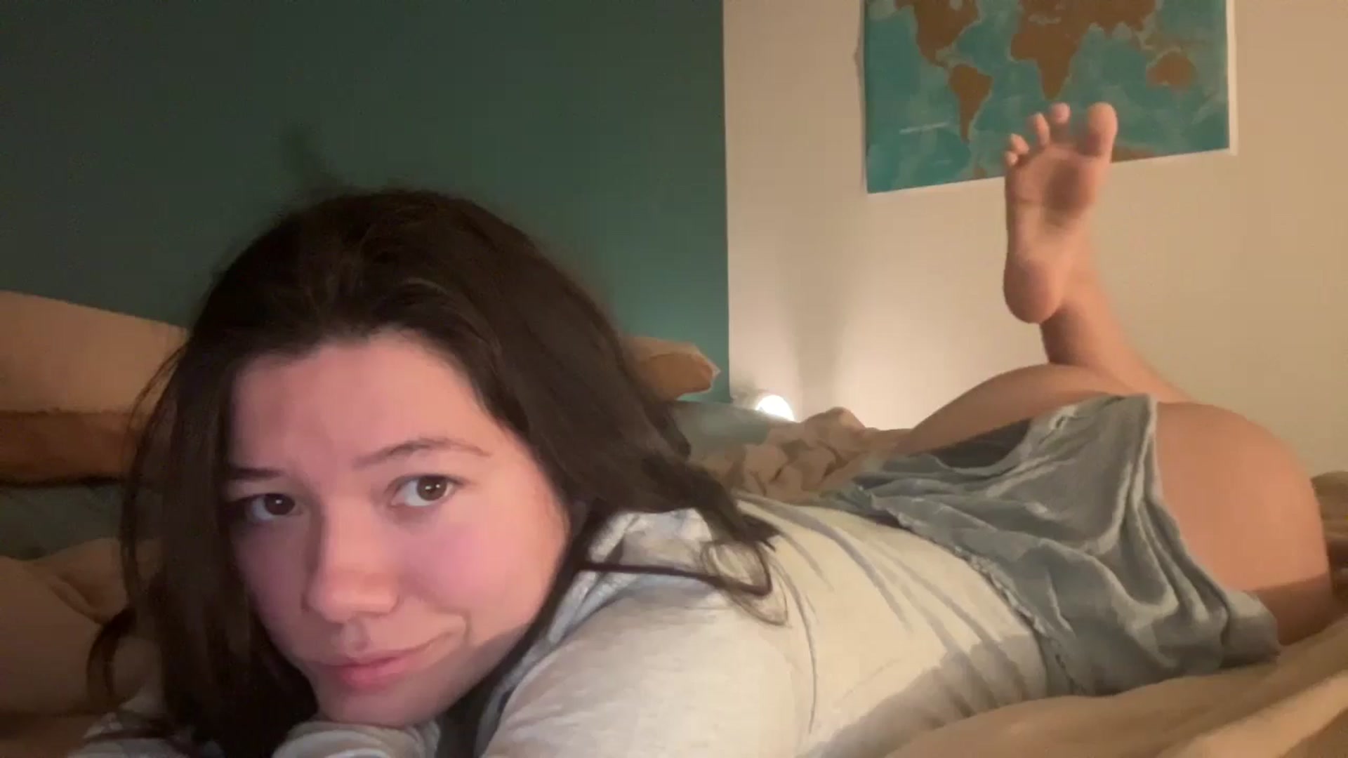 Gallery image thumbnail from sprinkles's myfreecams stream on, 04/22/2026, 21:17 image 13 of 20