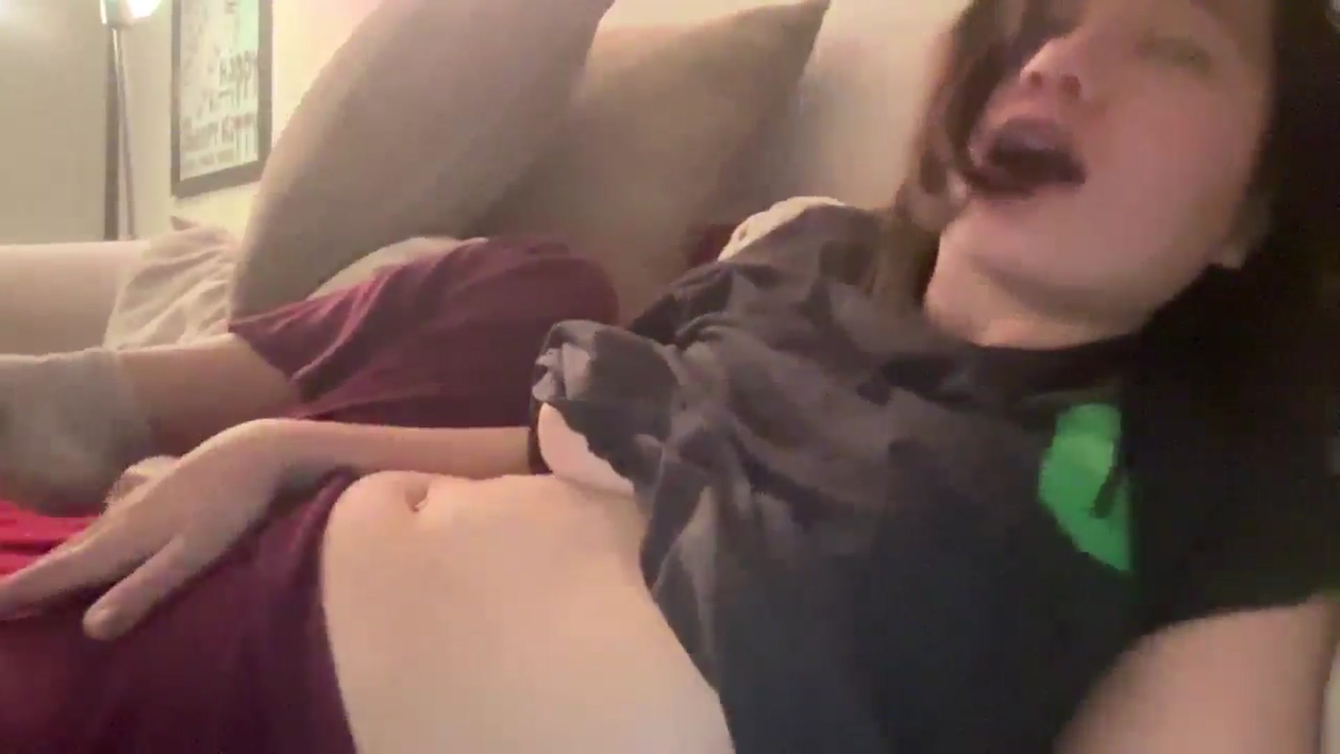 Gallery image thumbnail from sprinkles's myfreecams stream on, 04/26/2026, 07:15 image 8 of 20