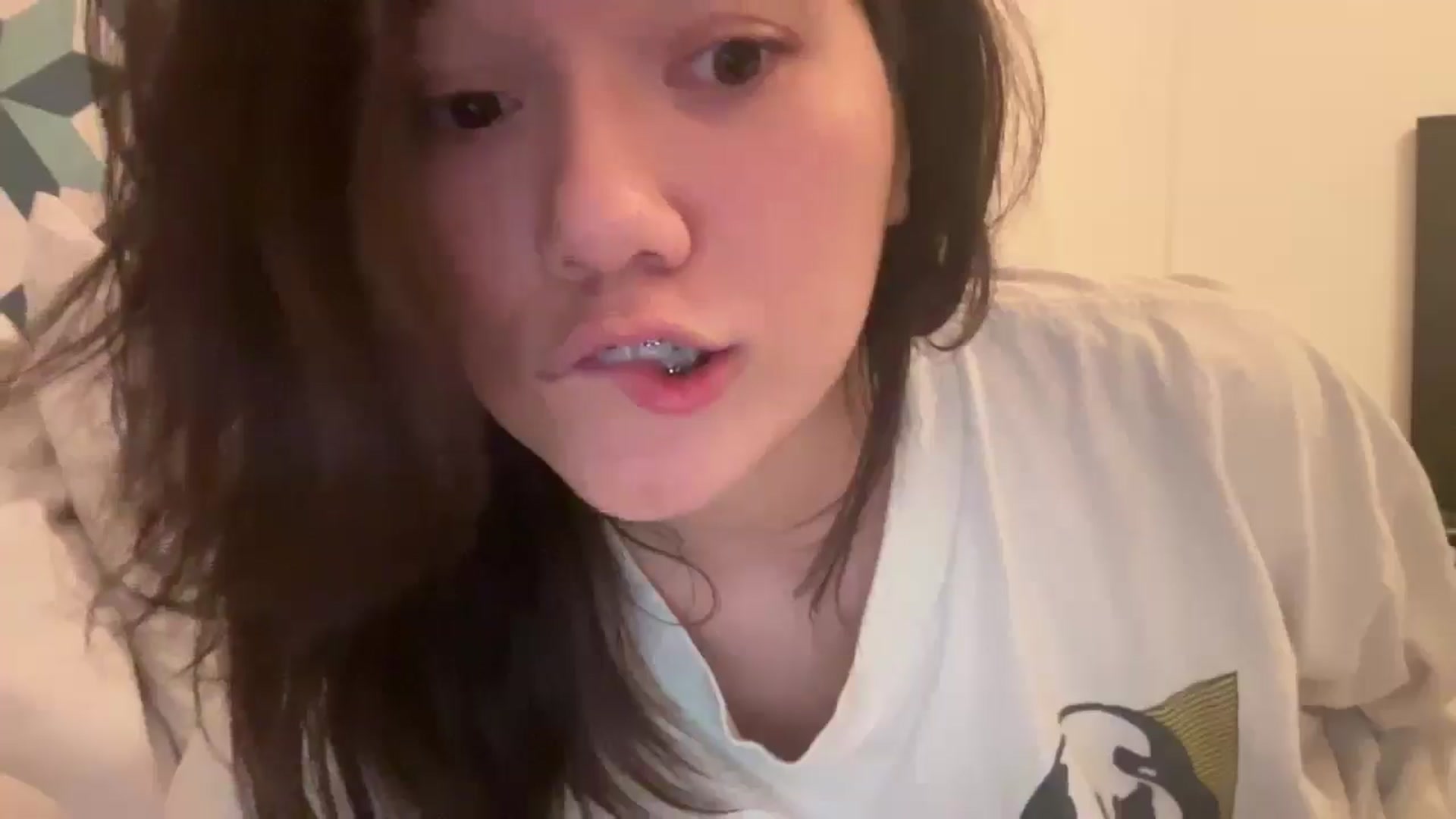 Gallery image thumbnail from sprinkles's myfreecams stream on, 04/27/2026, 05:08 image 4 of 20