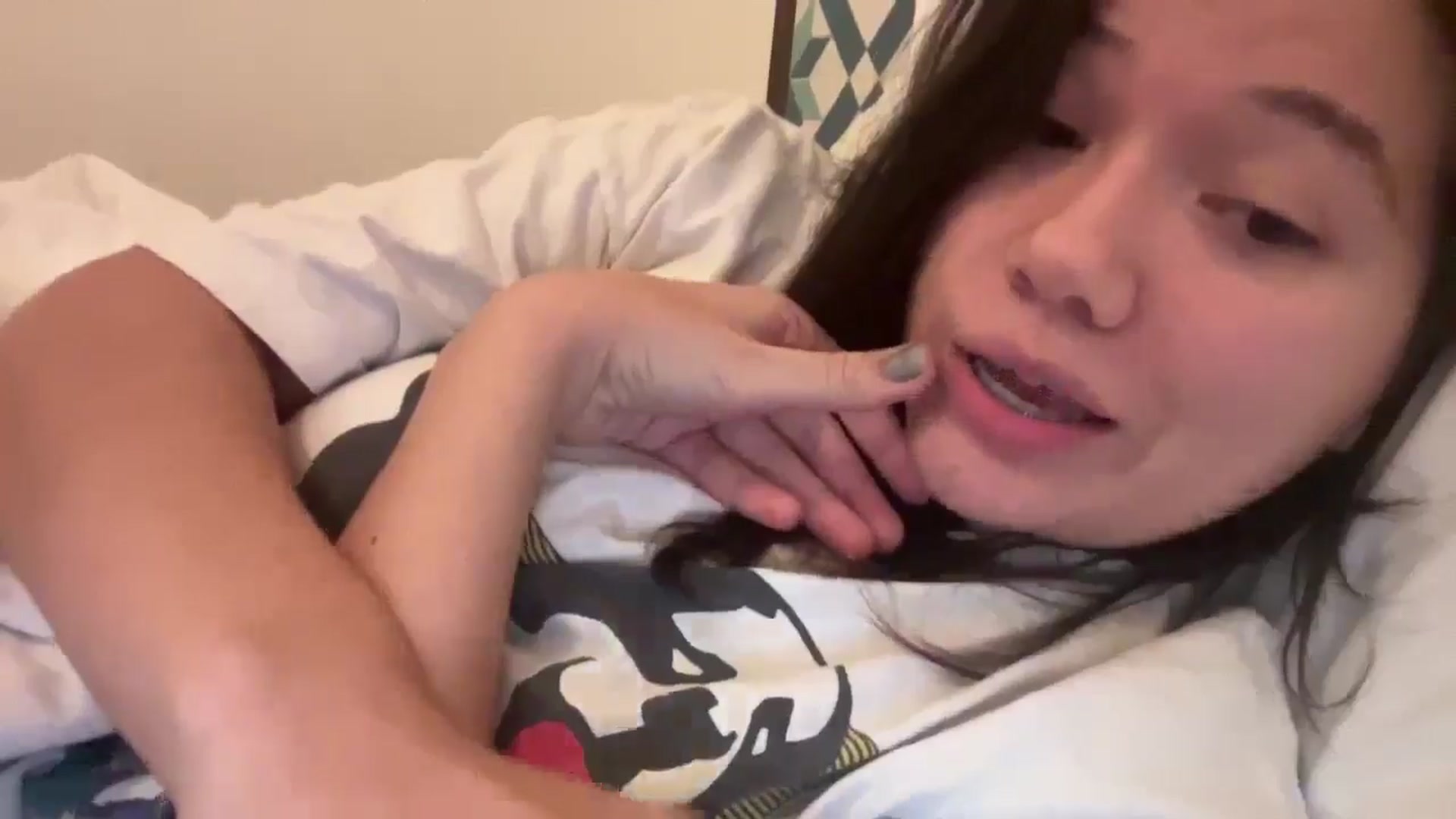 Gallery image thumbnail from sprinkles's myfreecams stream on, 04/27/2026, 05:08 image 20 of 20