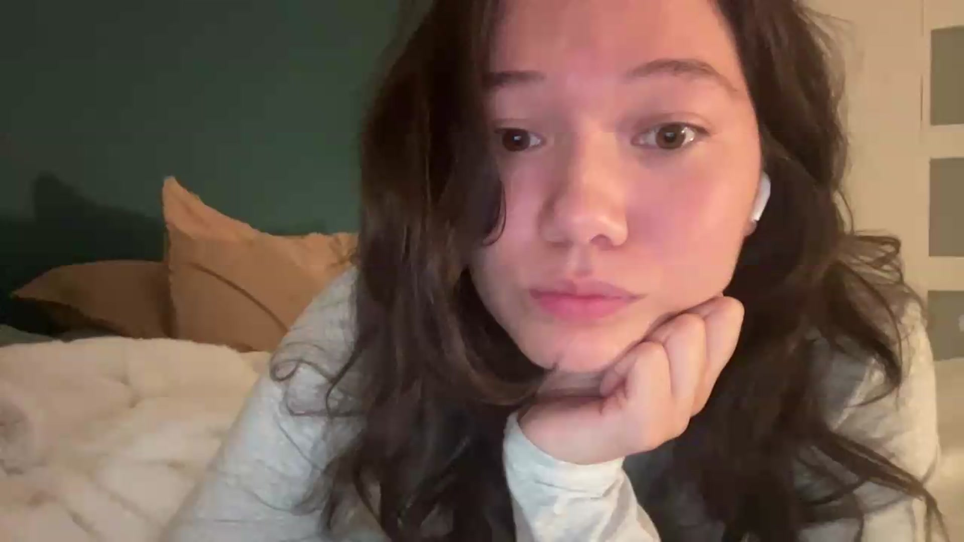 Gallery image thumbnail from sprinkles's myfreecams stream on, 05/09/2026, 11:24 image 18 of 20