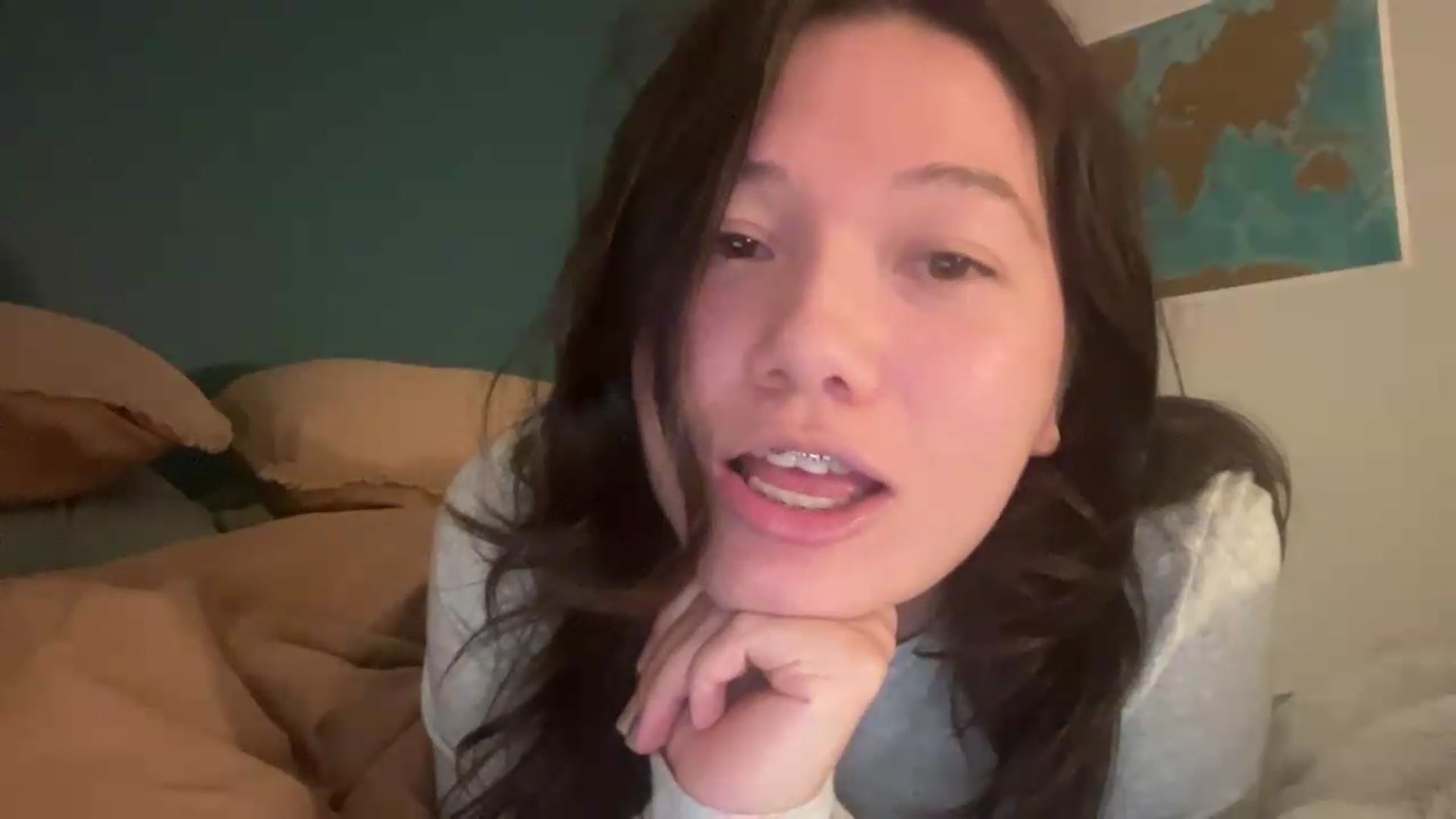 Gallery image thumbnail from sprinkles's myfreecams stream on, 05/12/2026, 07:09 image 8 of 20