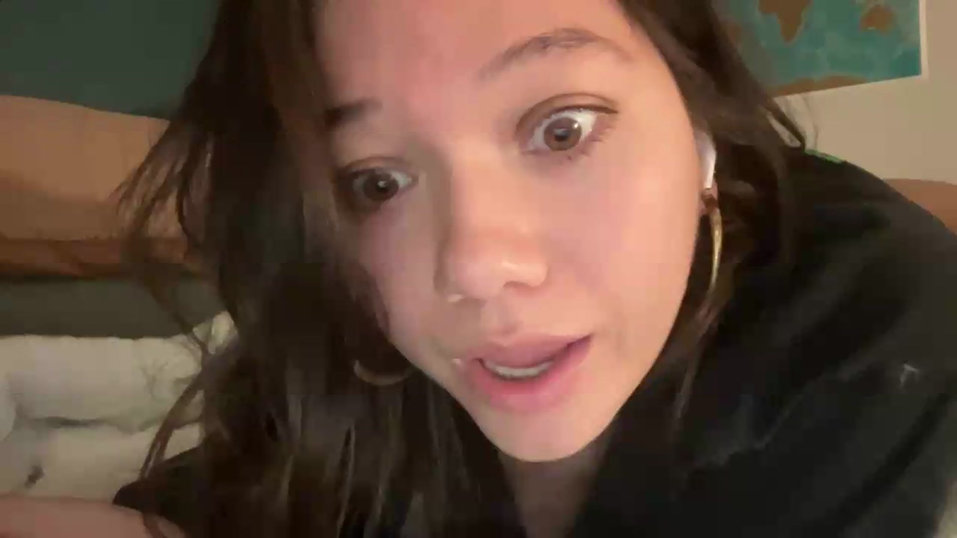 Gallery image thumbnail from sprinkles's myfreecams stream on, 05/14/2026, 22:15 image 20 of 20