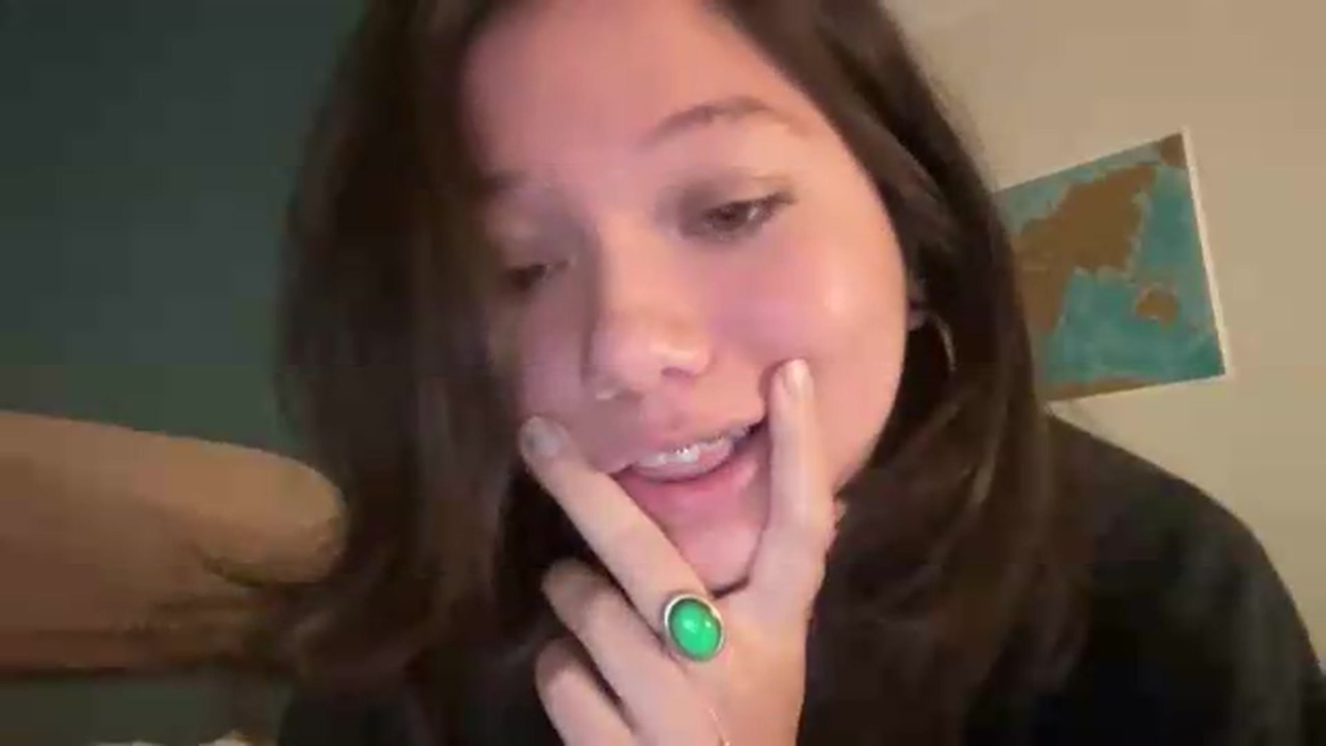 Gallery image thumbnail from sprinkles's myfreecams stream on, 05/15/2026, 24:41 image 16 of 20