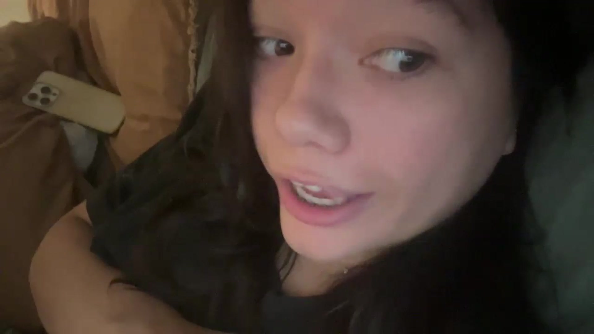 Gallery image thumbnail from sprinkles's myfreecams stream on, 05/15/2026, 21:54 image 18 of 20
