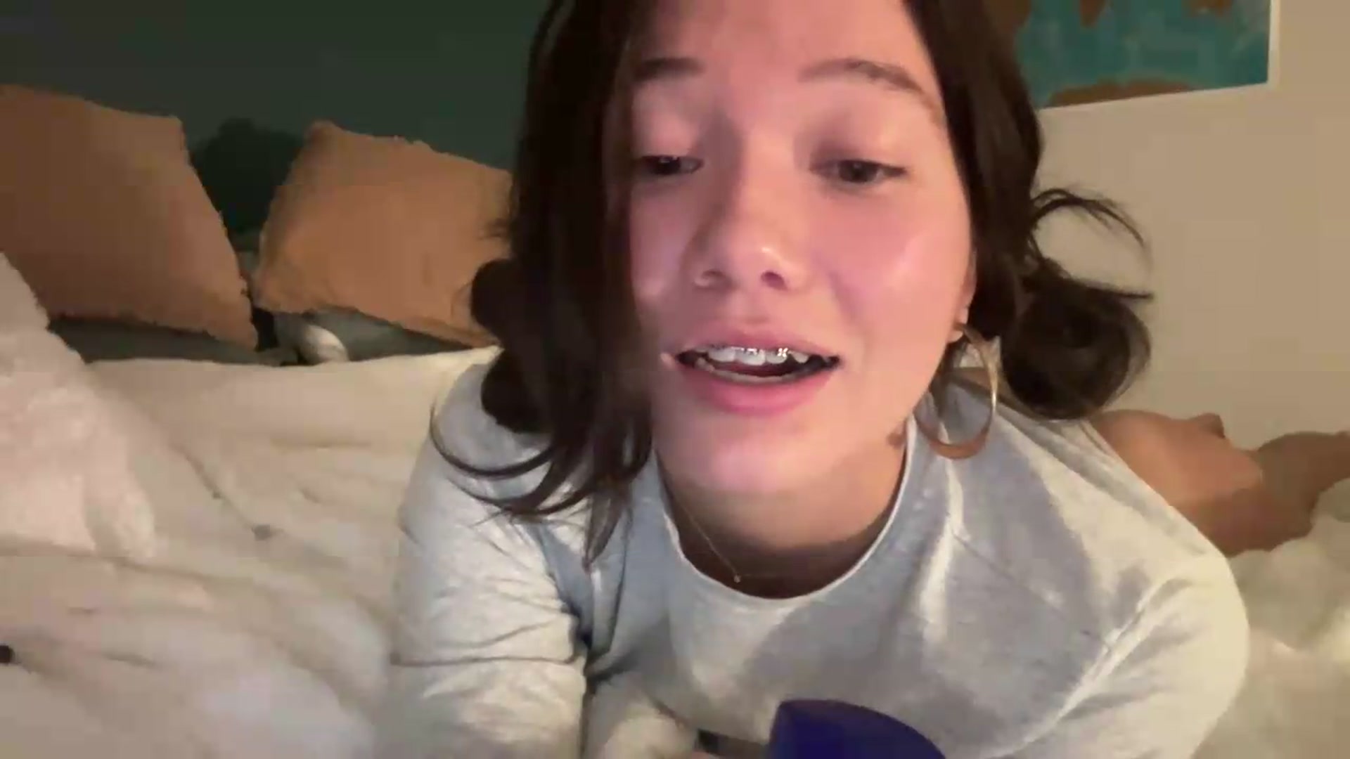 Gallery image thumbnail from sprinkles's myfreecams stream on, 05/23/2026, 08:07 image 7 of 20