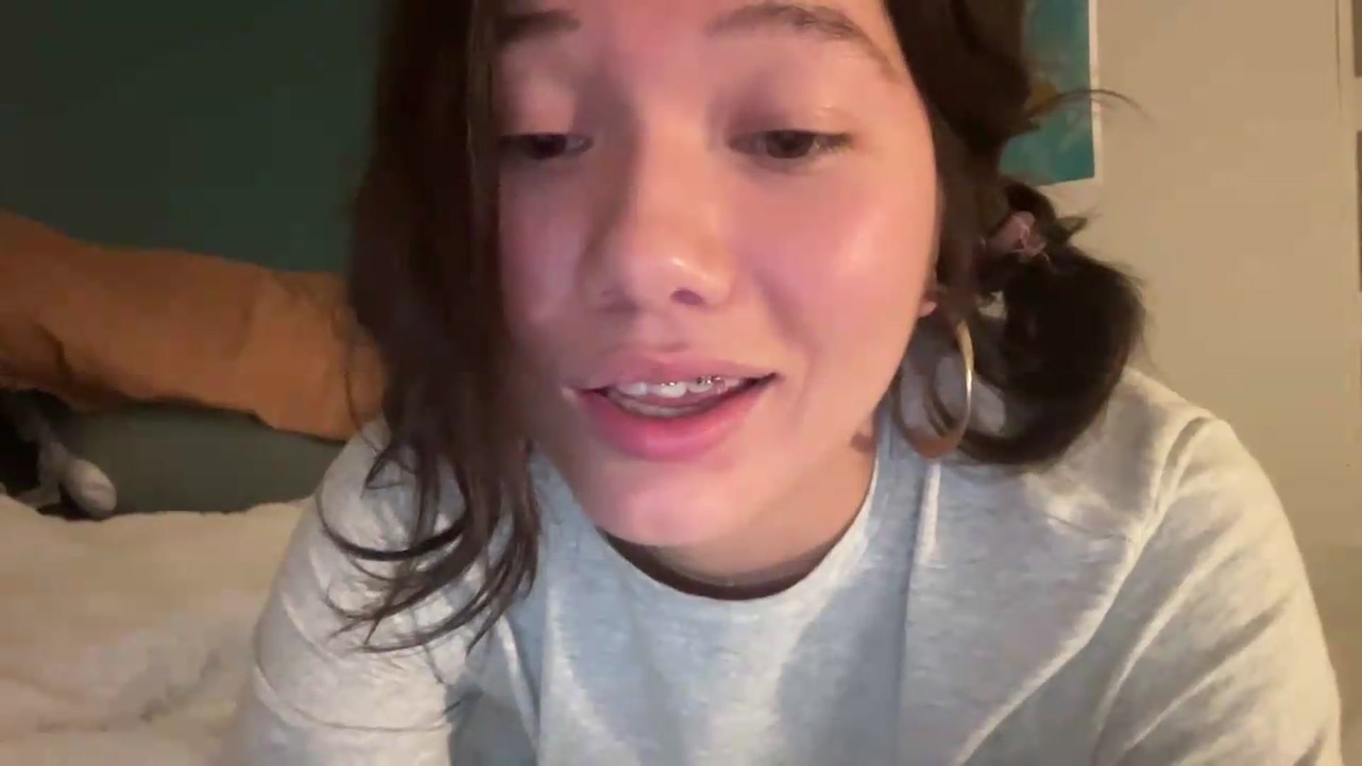 Gallery image thumbnail from sprinkles's myfreecams stream on, 05/23/2026, 10:00 image 4 of 20