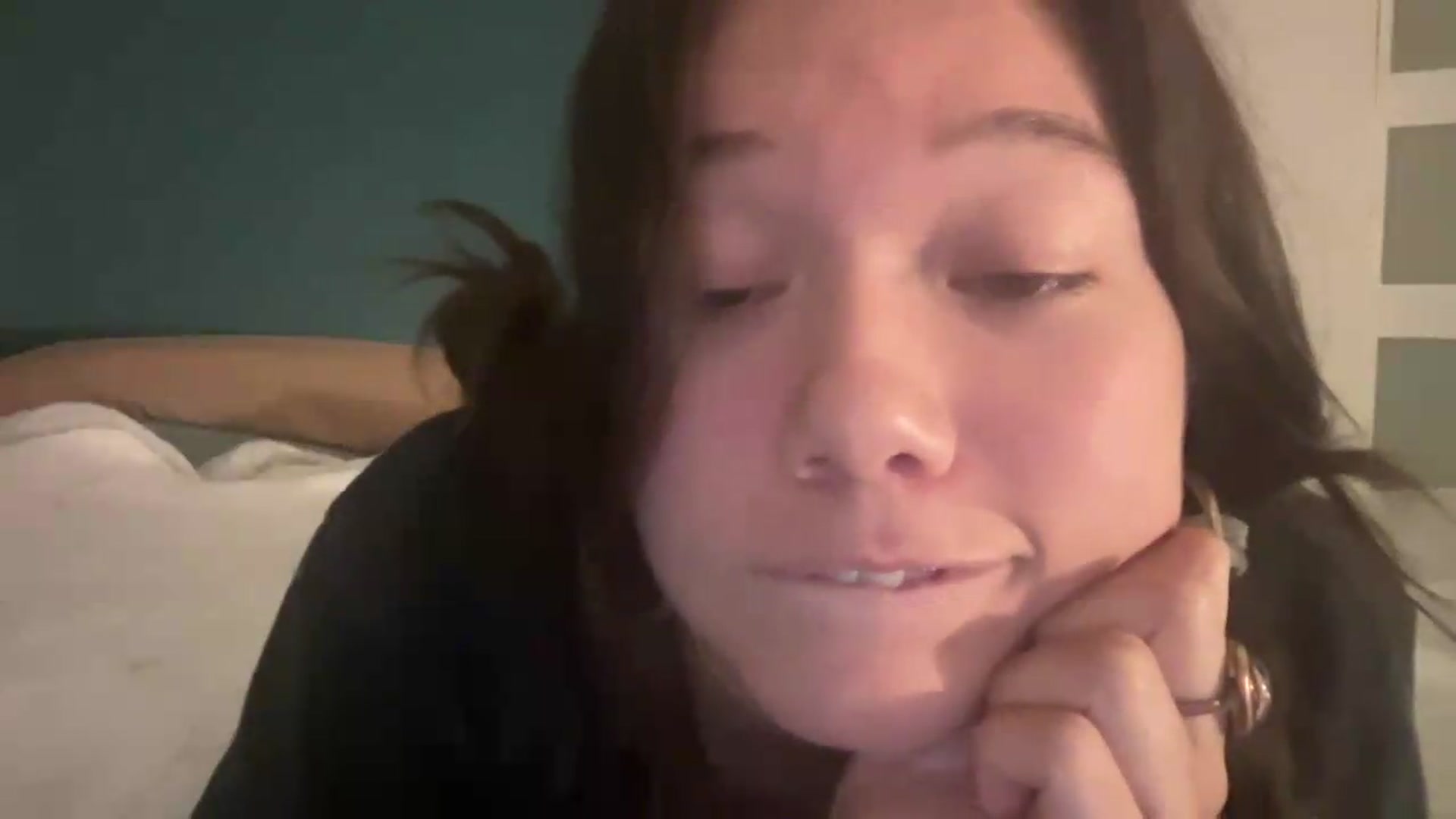 Gallery image thumbnail from sprinkles's myfreecams stream on, 05/27/2026, 04:16 image 18 of 20