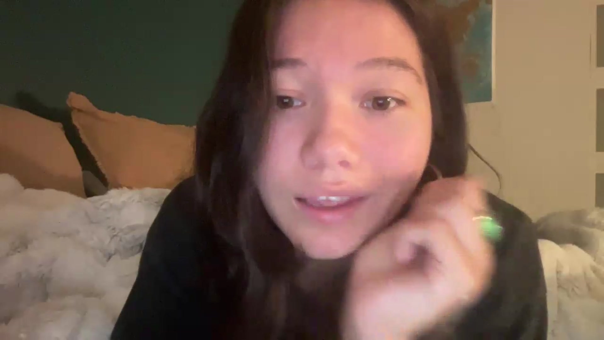 Gallery image thumbnail from sprinkles's myfreecams stream on, 05/27/2026, 08:05 image 17 of 20