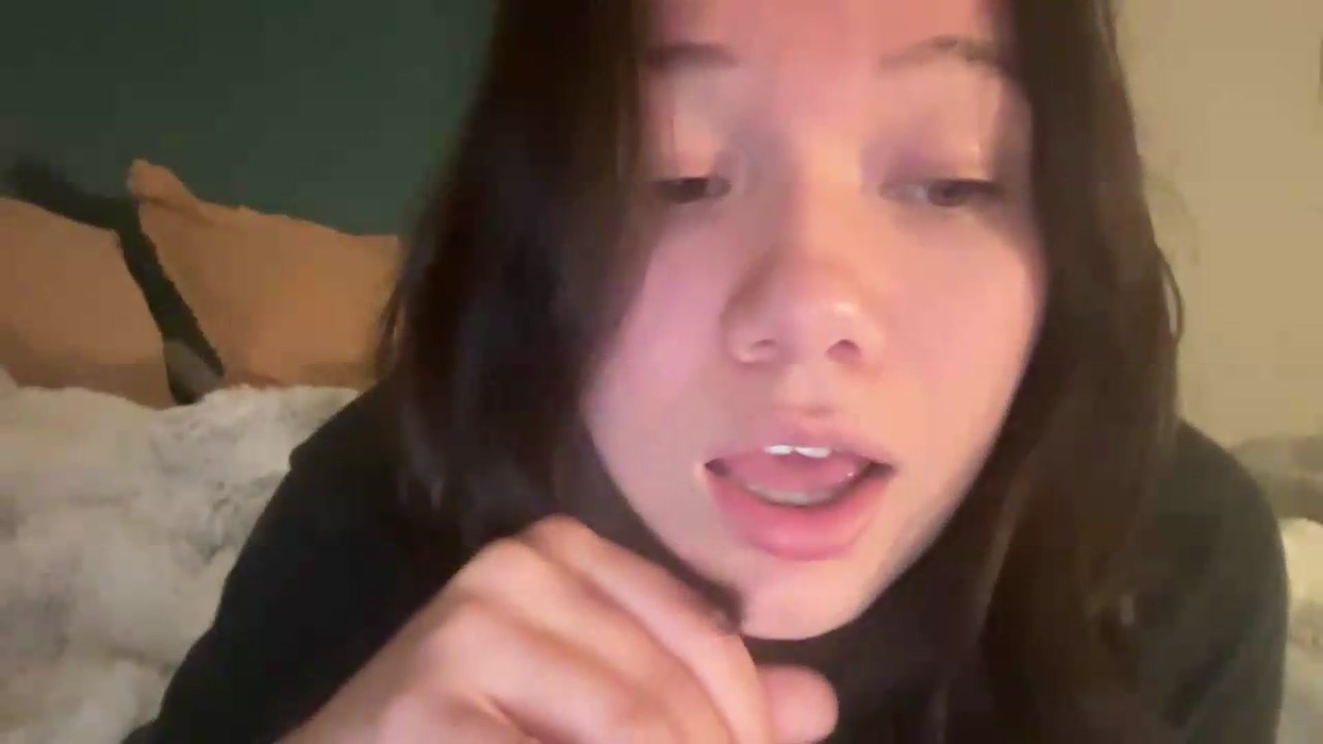 Gallery image thumbnail from sprinkles's myfreecams stream on, 05/27/2026, 08:05 image 3 of 20