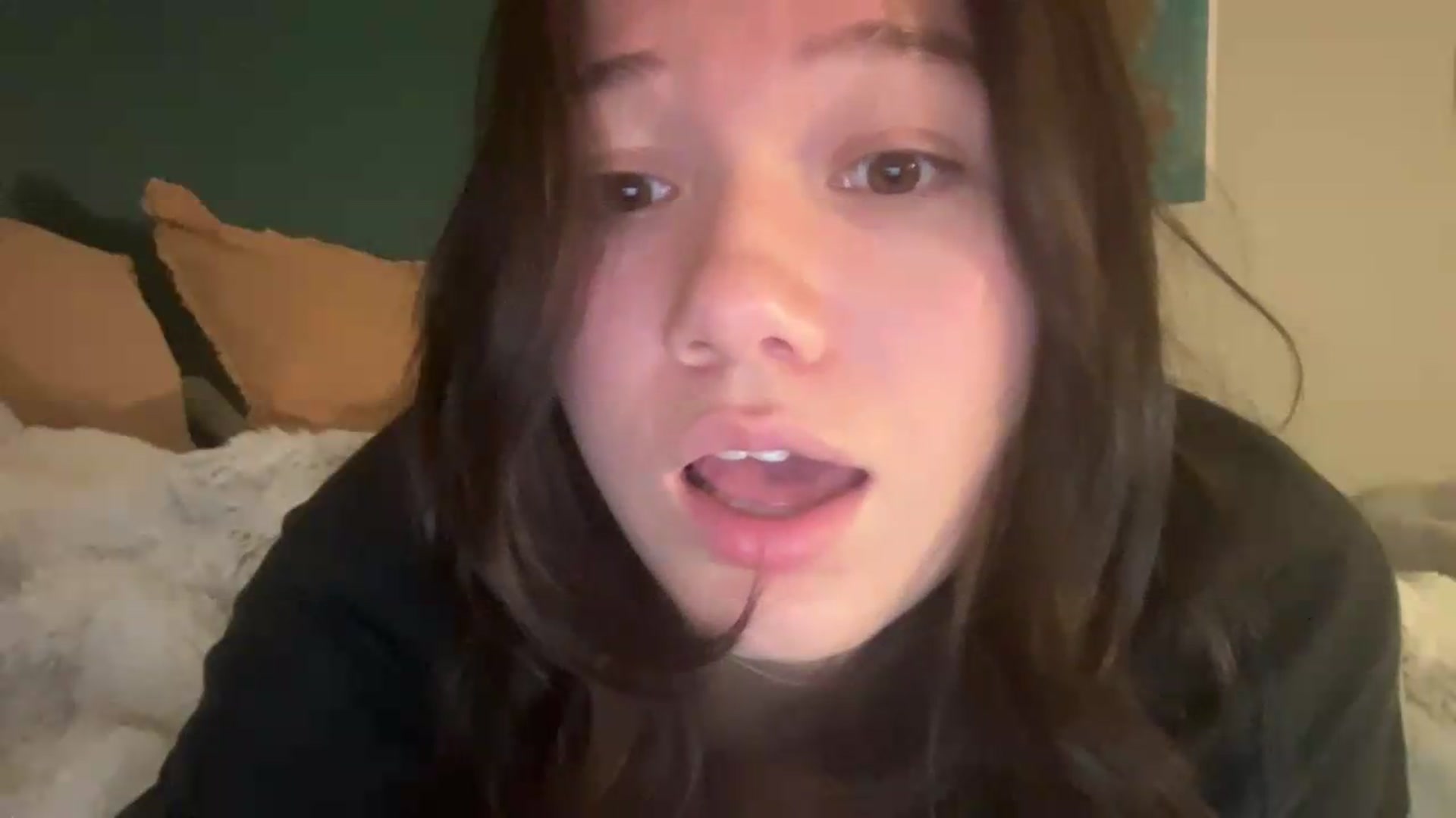 Gallery image thumbnail from sprinkles's myfreecams stream on, 05/27/2026, 08:05 image 4 of 20