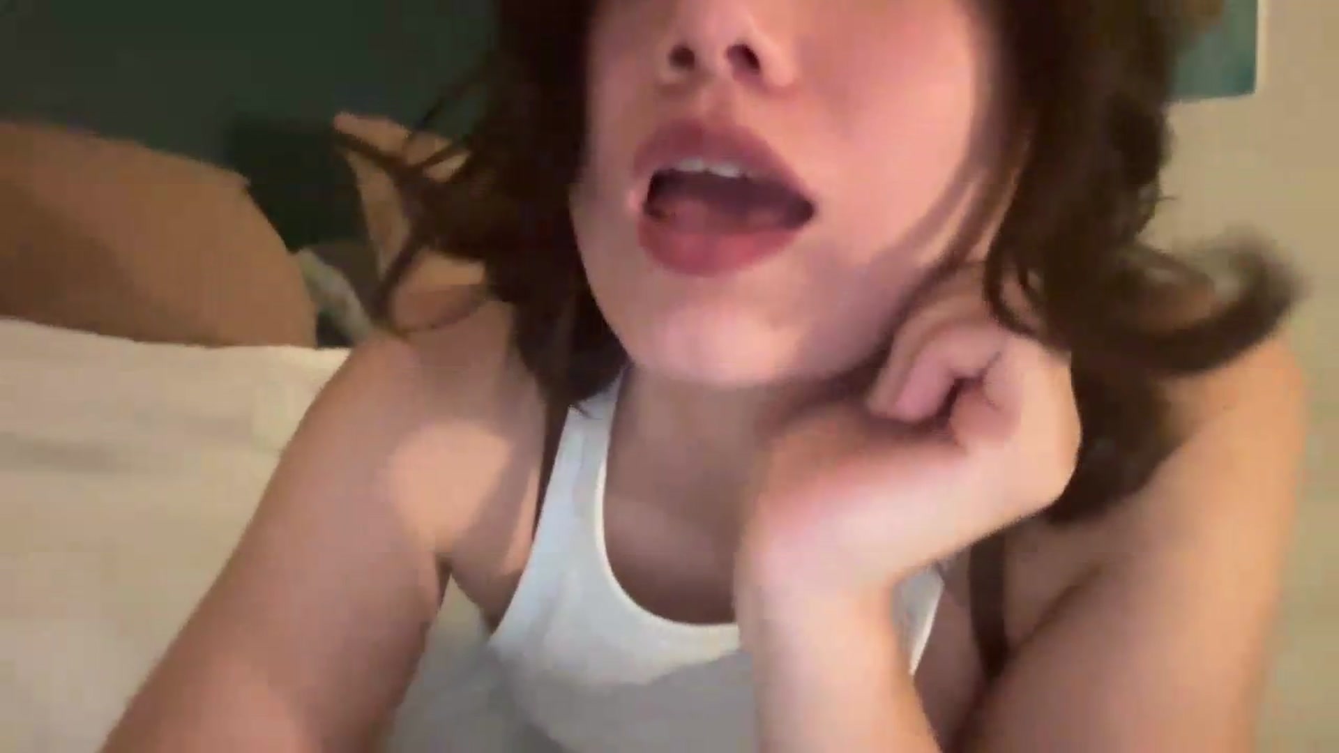 Gallery image thumbnail from sprinkles's myfreecams stream on, 05/28/2026, 03:46 image 6 of 20