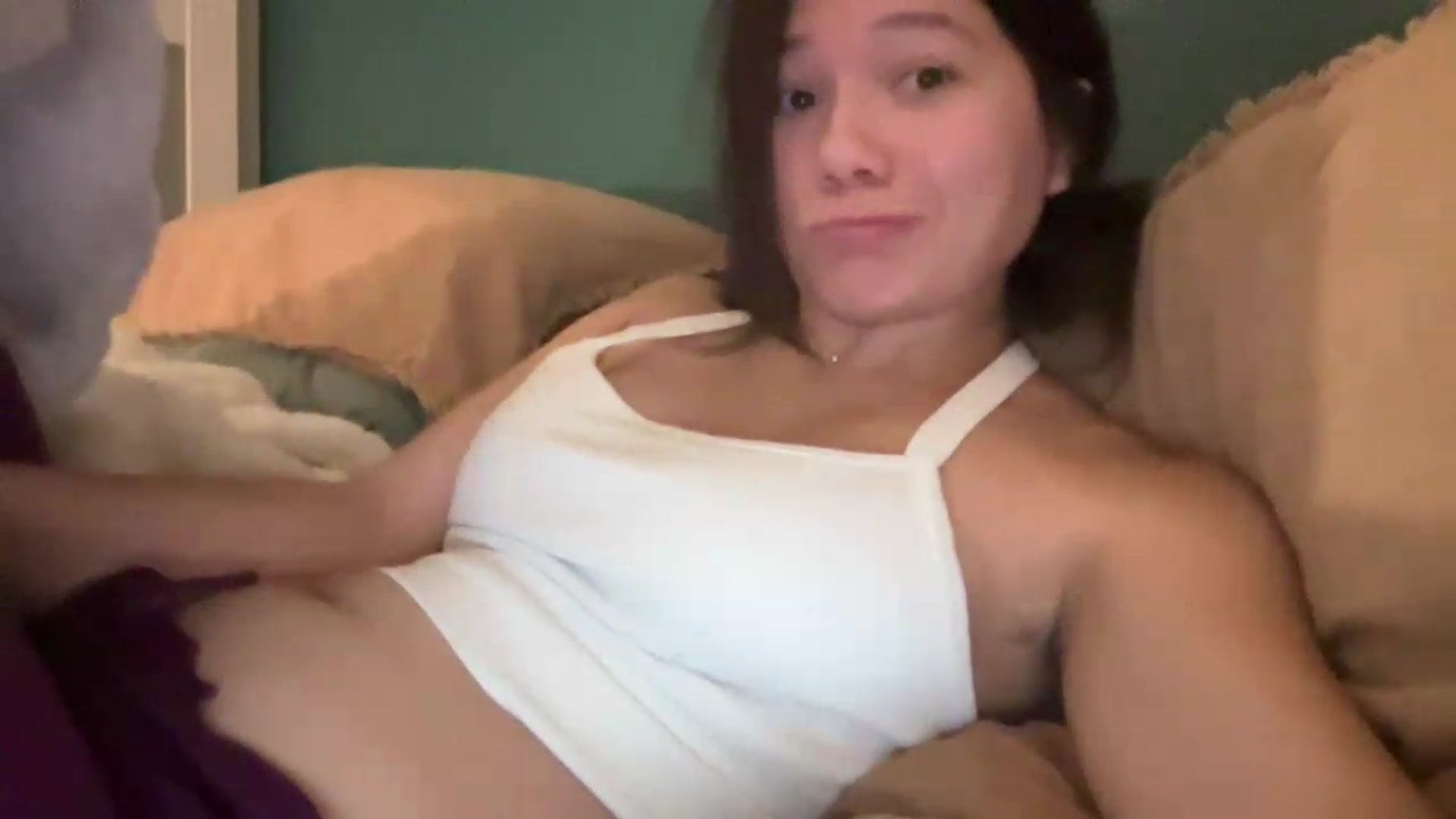 Gallery image thumbnail from sprinkles's myfreecams stream on, 06/09/2026, 04:56 image 14 of 20