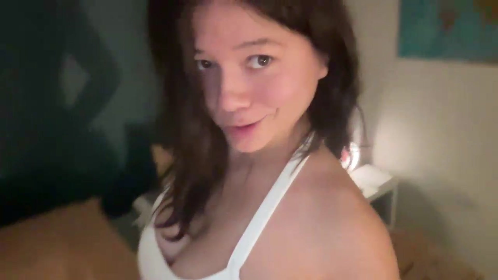 Gallery image thumbnail from sprinkles's myfreecams stream on, 06/09/2026, 07:50 image 12 of 20