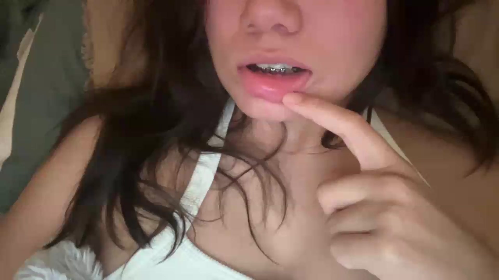 Gallery image thumbnail from sprinkles's myfreecams stream on, 06/09/2026, 10:52 image 17 of 20