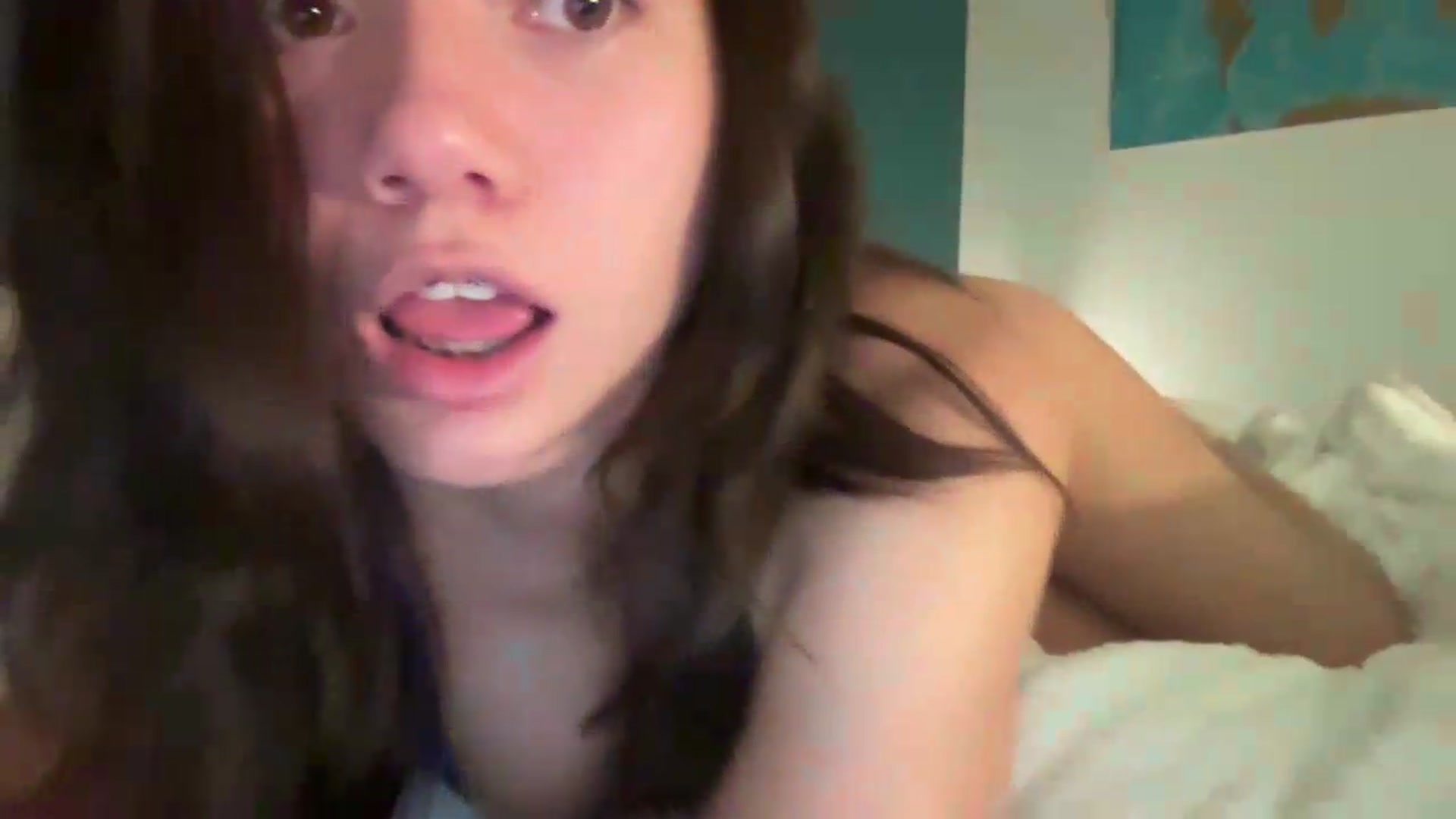 Gallery image thumbnail from sprinkles's myfreecams stream on, 06/15/2026, 07:48 image 7 of 20