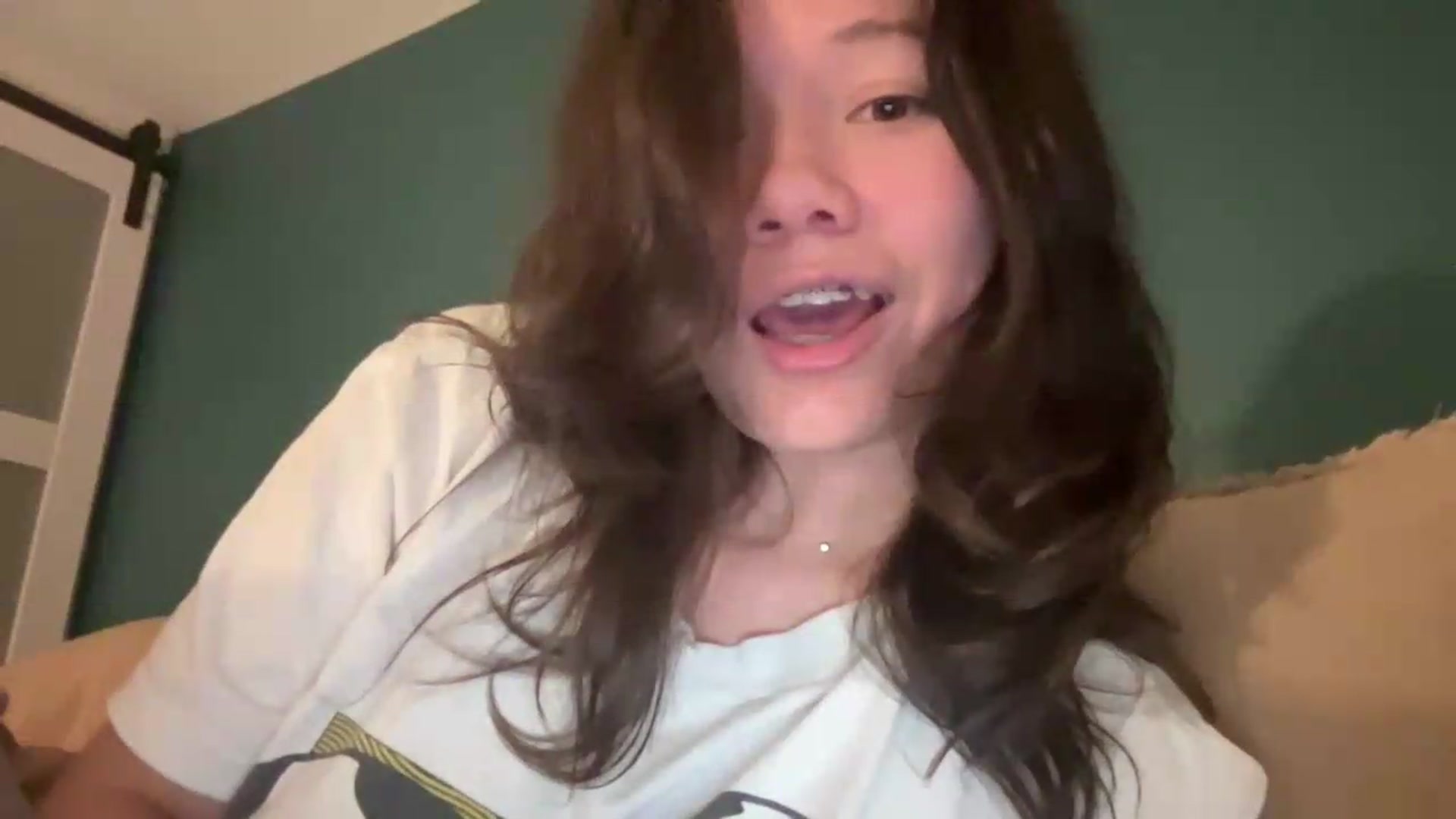 Gallery image thumbnail from sprinkles's myfreecams stream on, 06/16/2026, 09:30 image 10 of 20