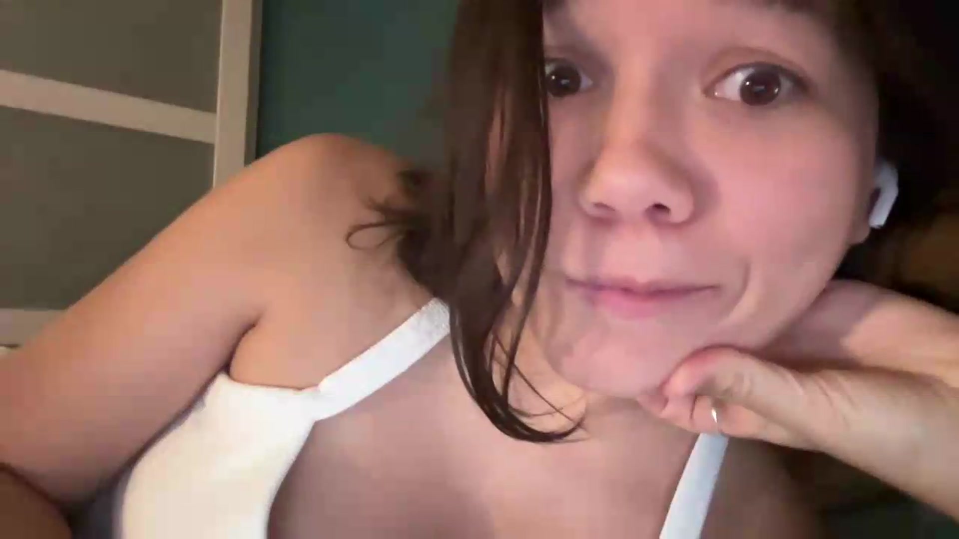 Gallery image thumbnail from sprinkles's myfreecams stream on, 07/21/2026, 03:54 image 9 of 20
