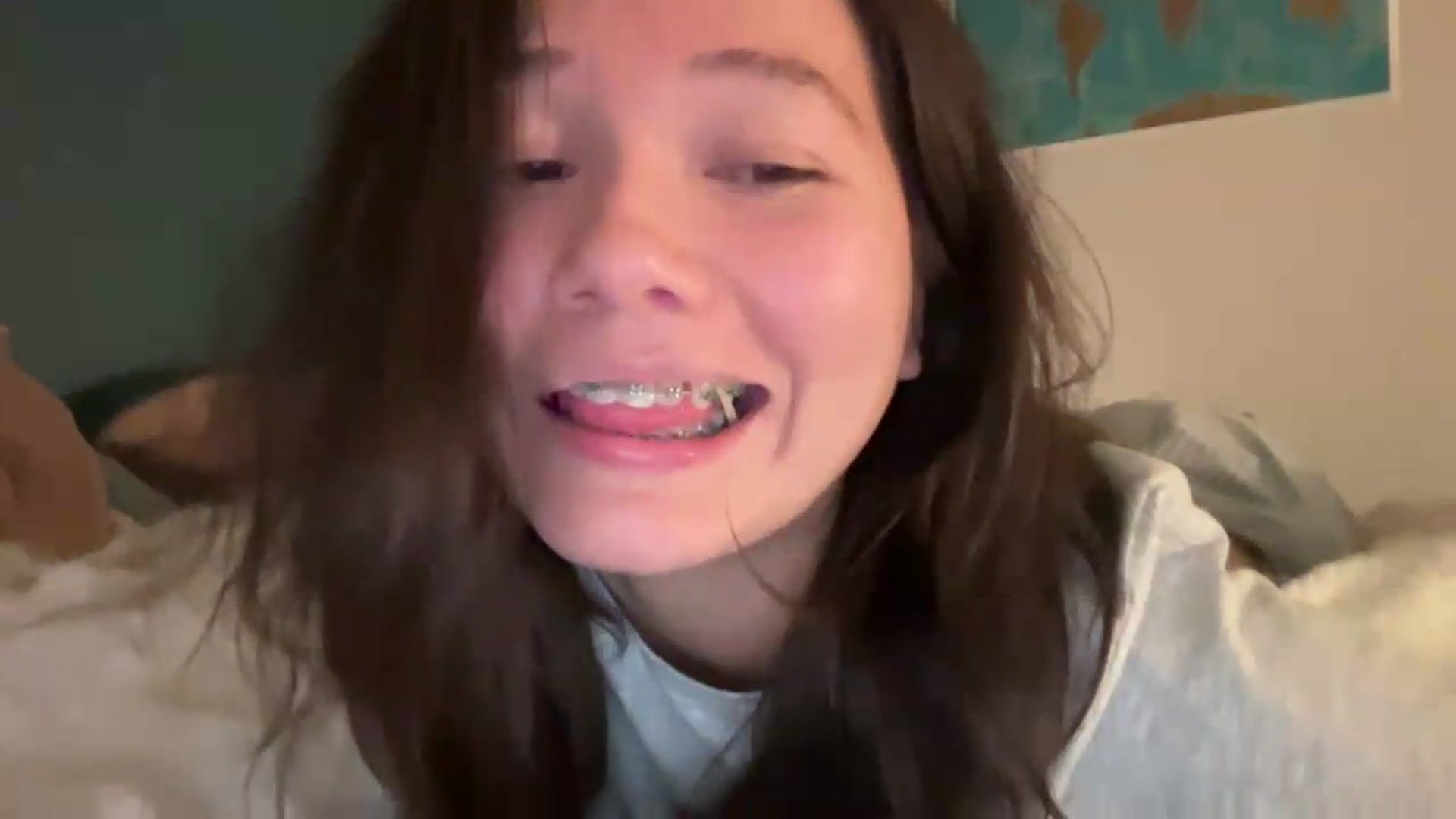 Gallery image thumbnail from sprinkles's myfreecams stream on, 07/23/2026, 09:39 image 12 of 20