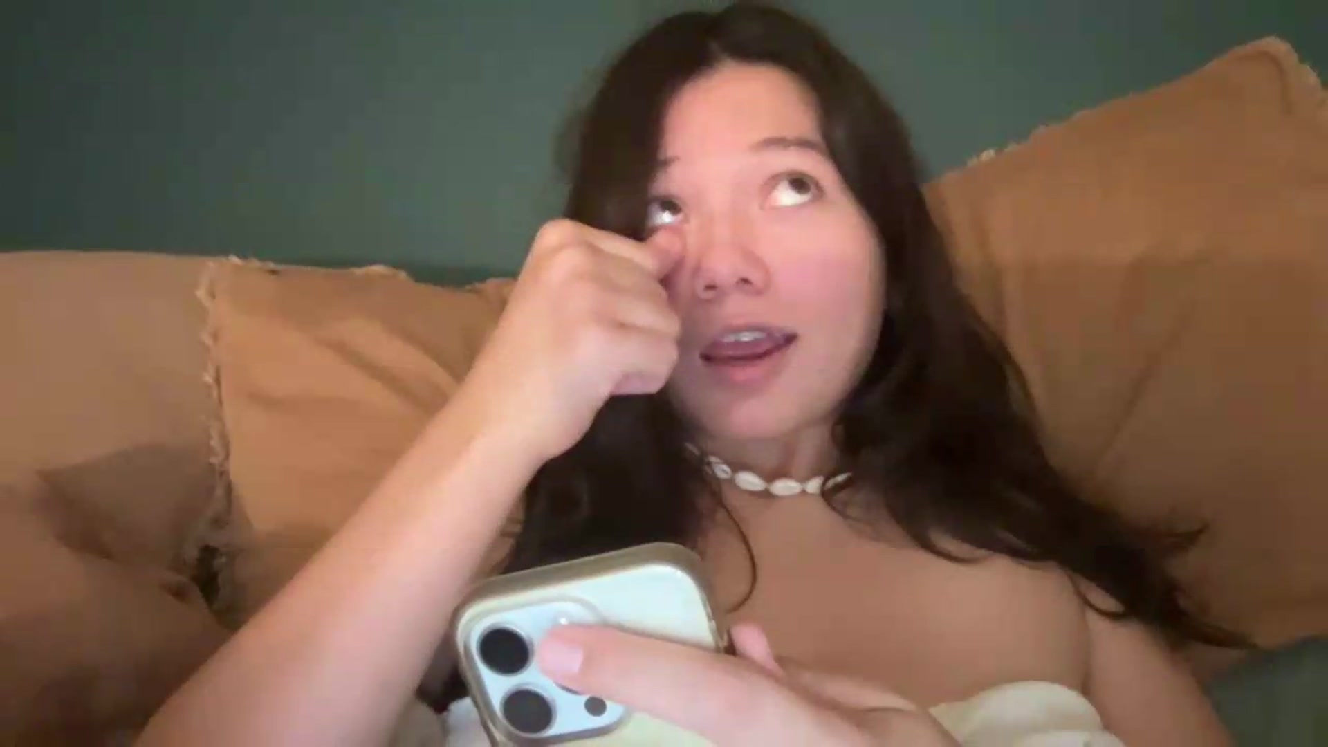 Gallery image thumbnail from sprinkles's myfreecams stream on, 08/05/2026, 09:08 image 3 of 20