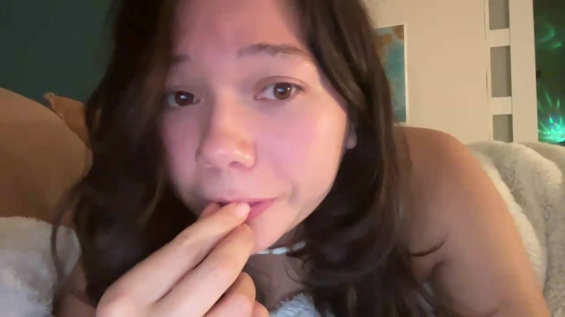 Gallery image thumbnail from sprinkles's myfreecams stream on, 08/05/2026, 09:08 image 20 of 20
