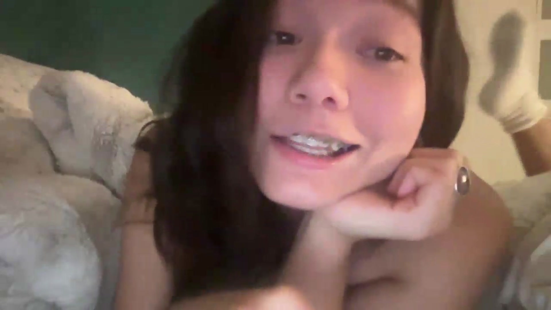 Gallery image thumbnail from sprinkles's myfreecams stream on, 08/08/2026, 06:32 image 2 of 20