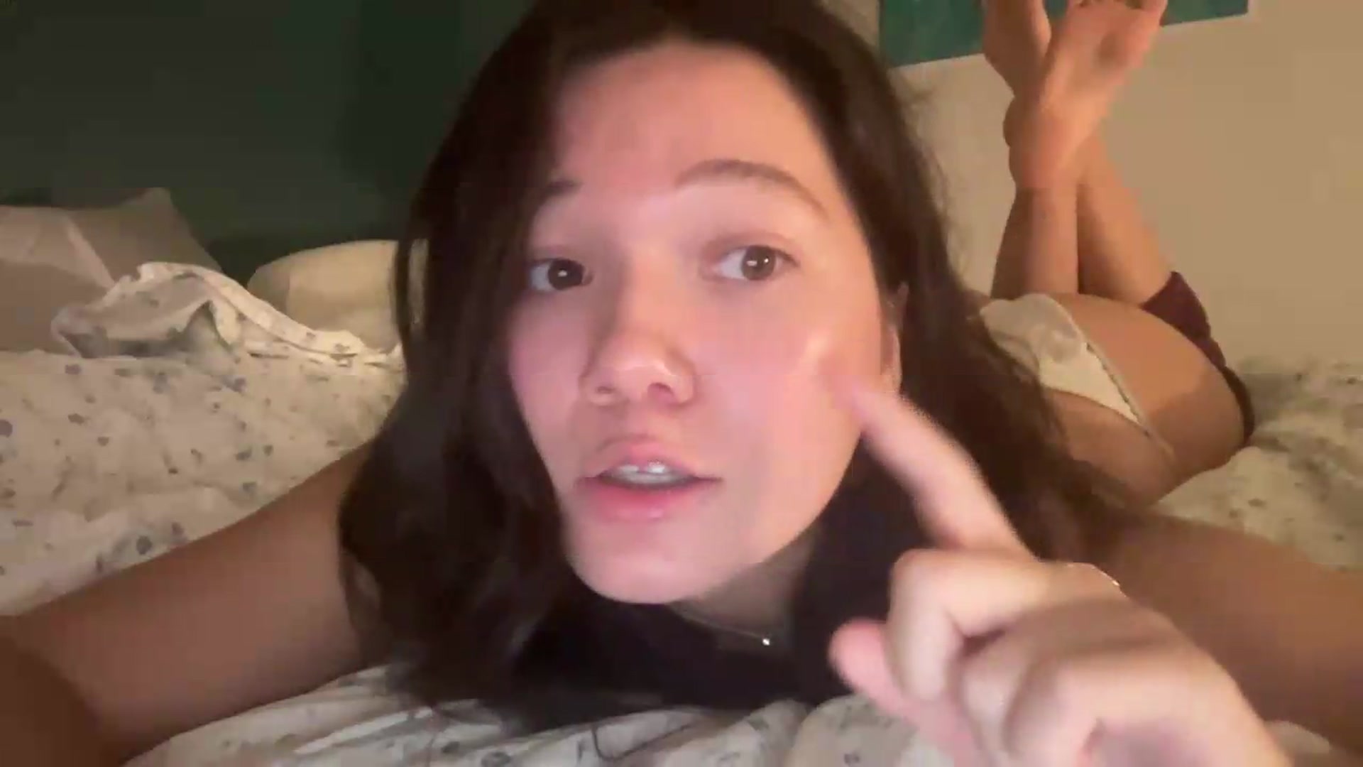 Gallery image thumbnail from sprinkles's myfreecams stream on, 08/10/2026, 05:40 image 18 of 20