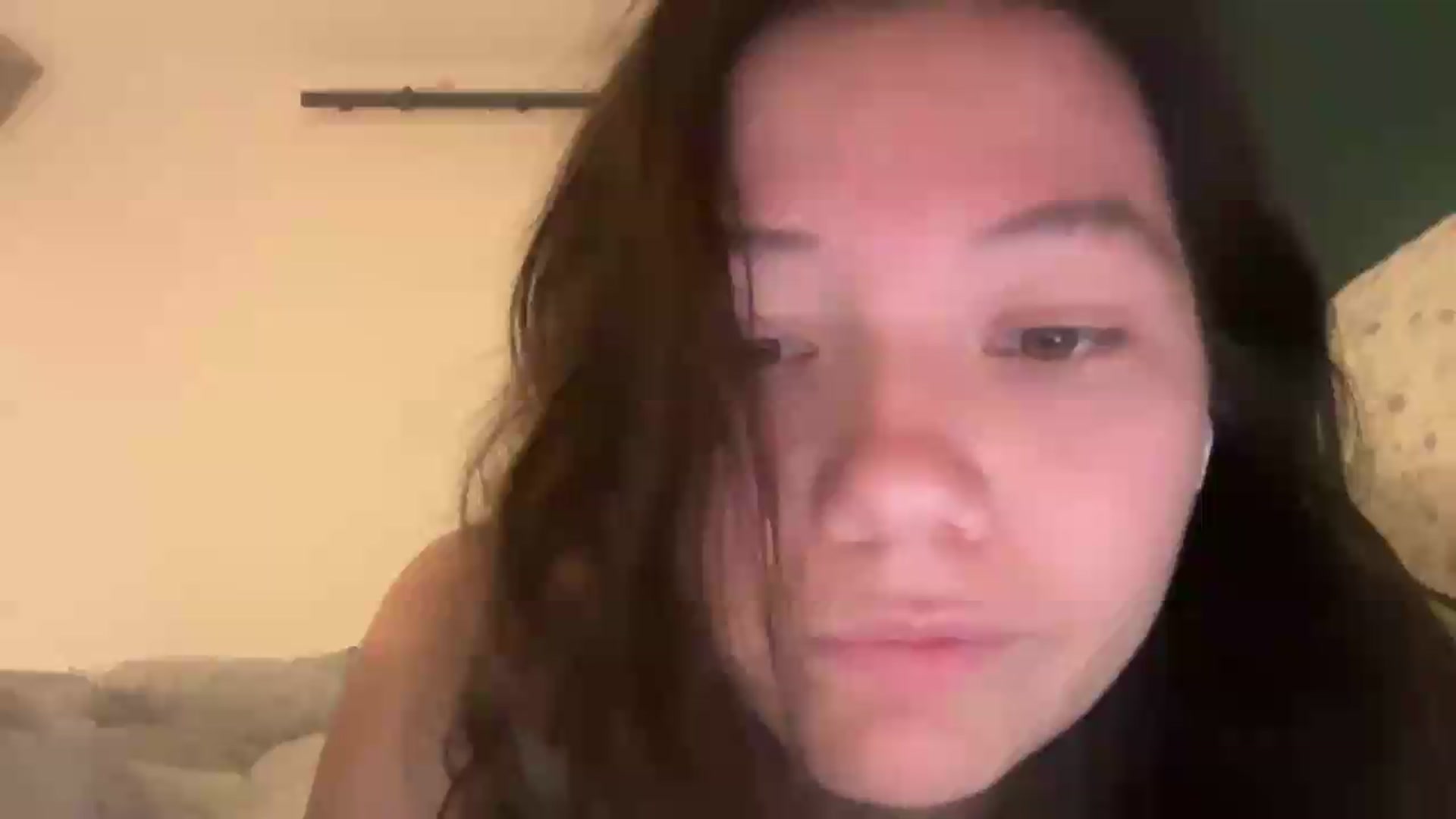Gallery image thumbnail from sprinkles's myfreecams stream on, 08/11/2026, 19:56 image 12 of 20